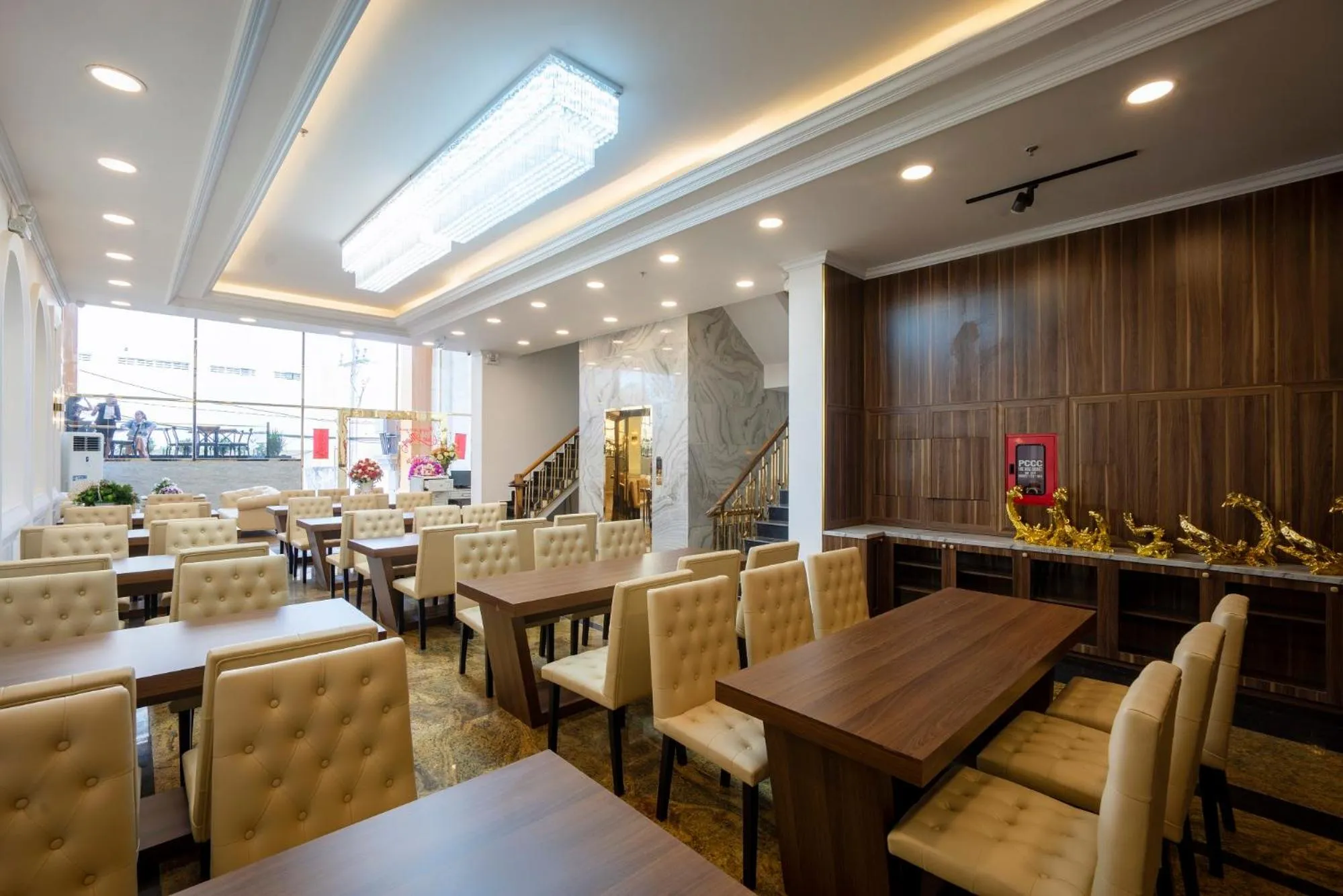 Restaurant/places to eat in HOTEL HAPPY PHU QUOC