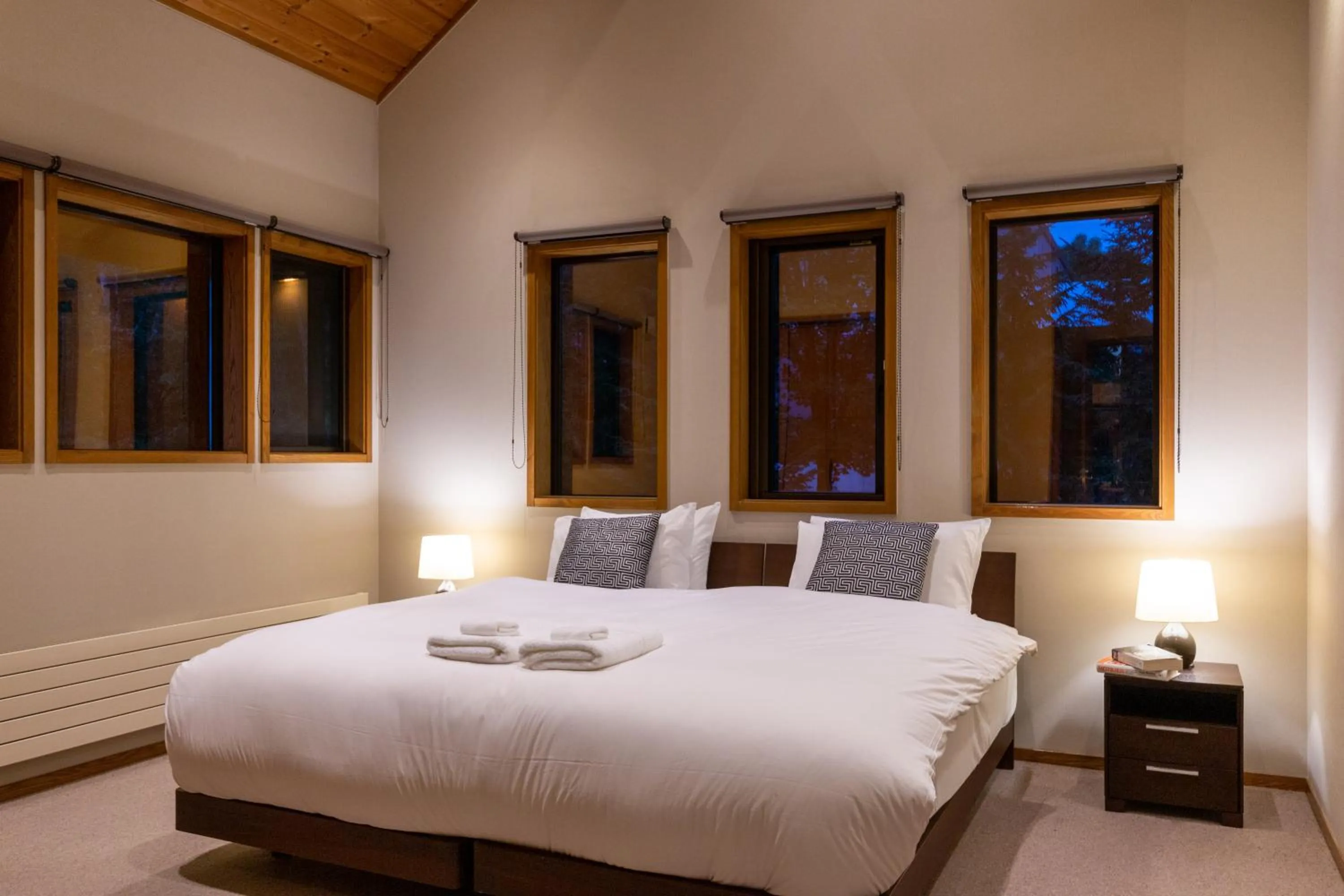 Bedroom, Bed in Starchase by H2 Life