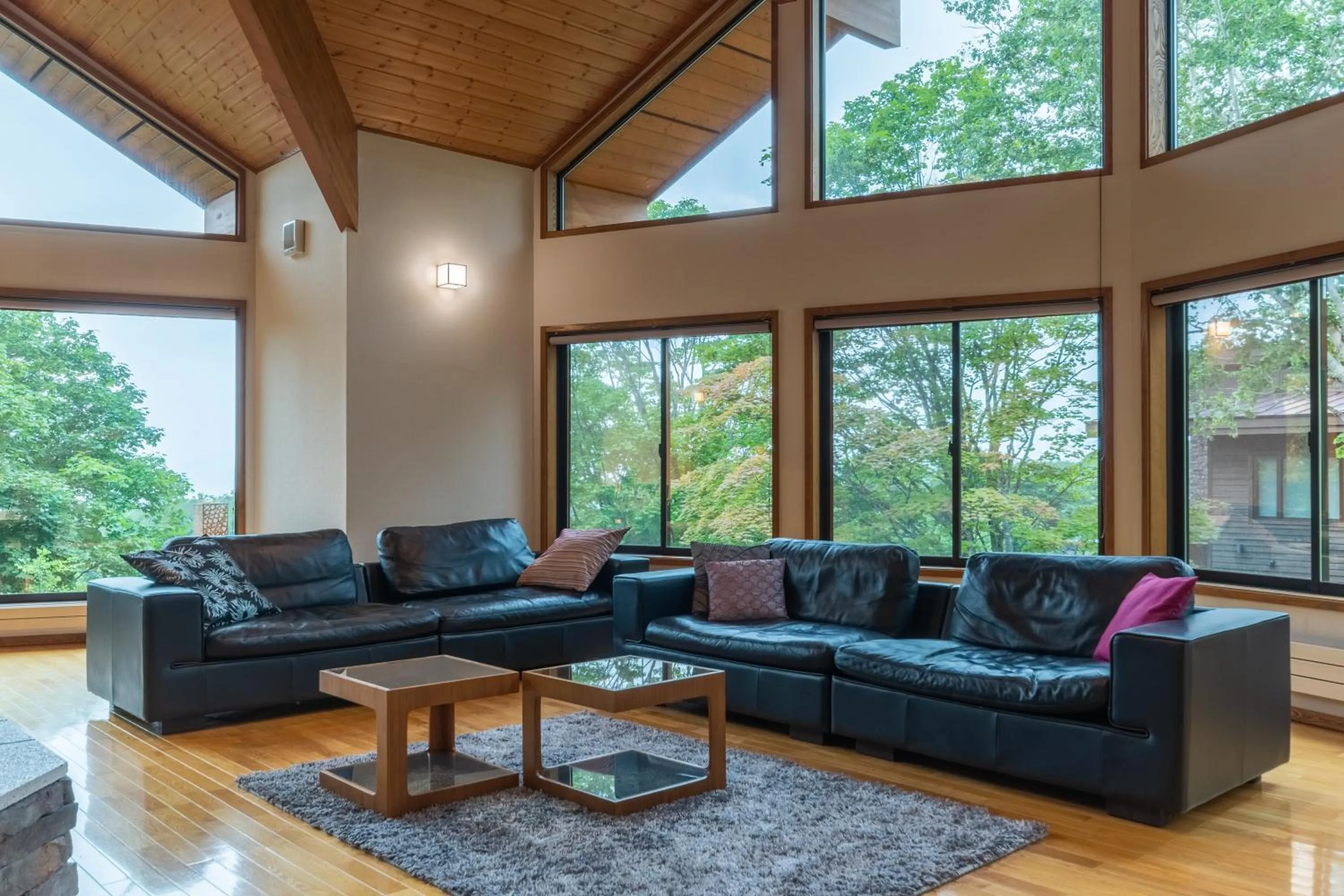 Living room in Starchase by H2 Life