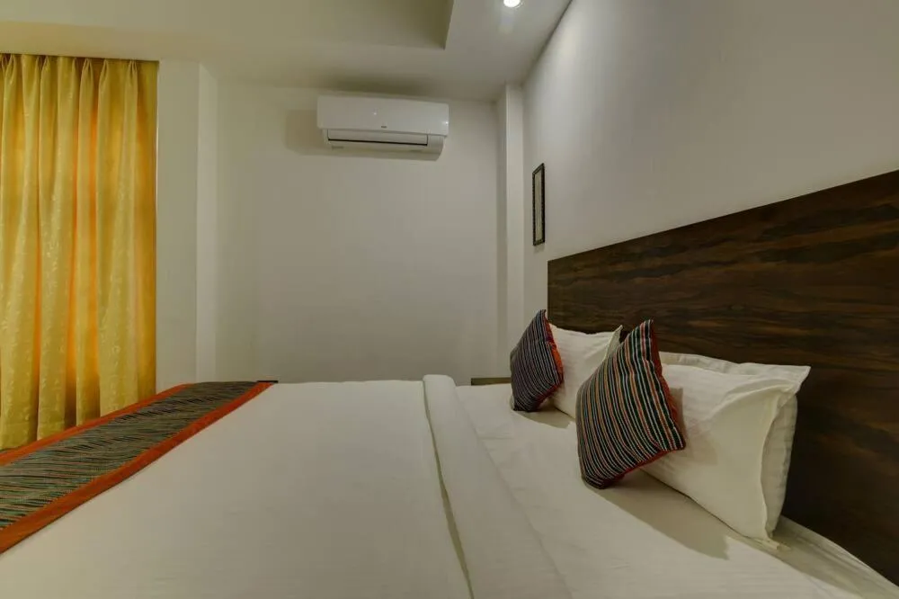 Bedroom, Bed in Country Inn Vrindavan