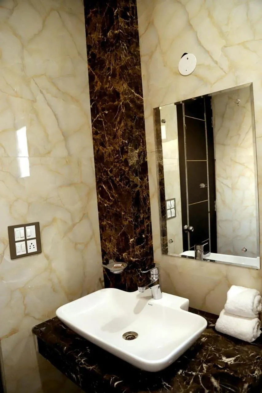 Bathroom in Country Inn Vrindavan