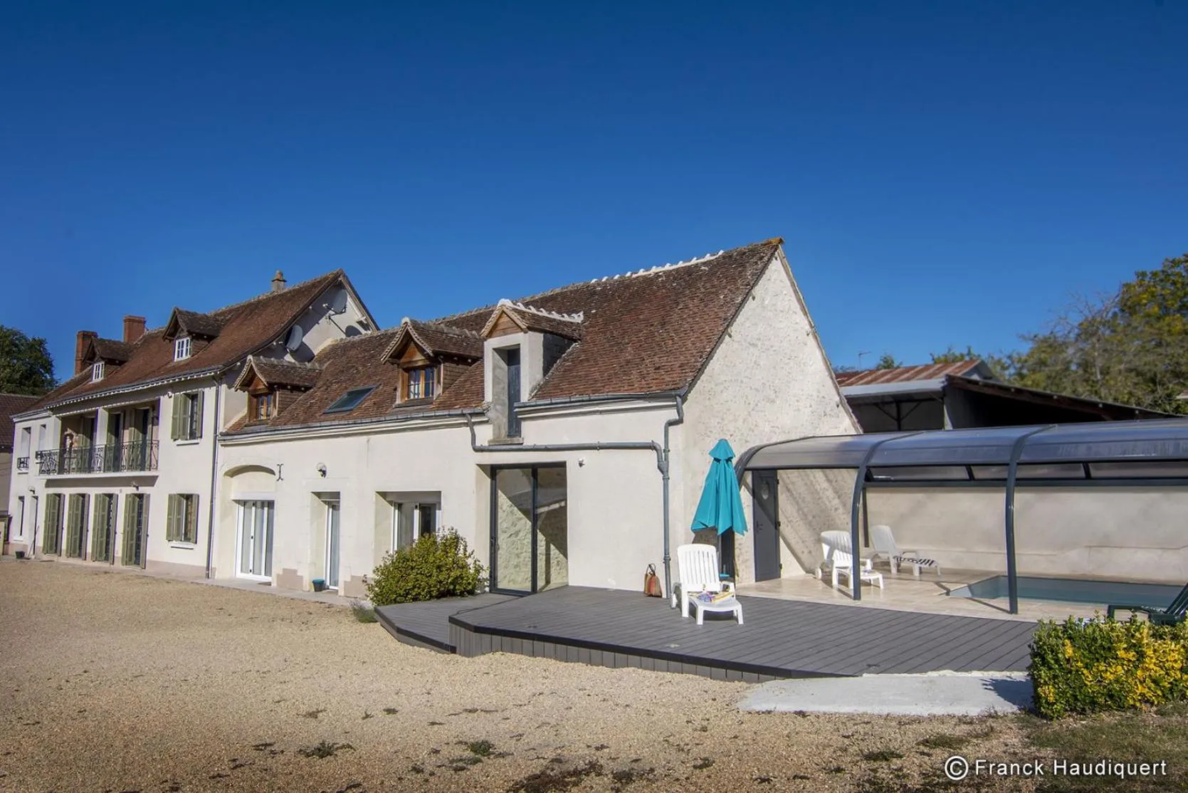 Property building in Gite Domaine de Trevety