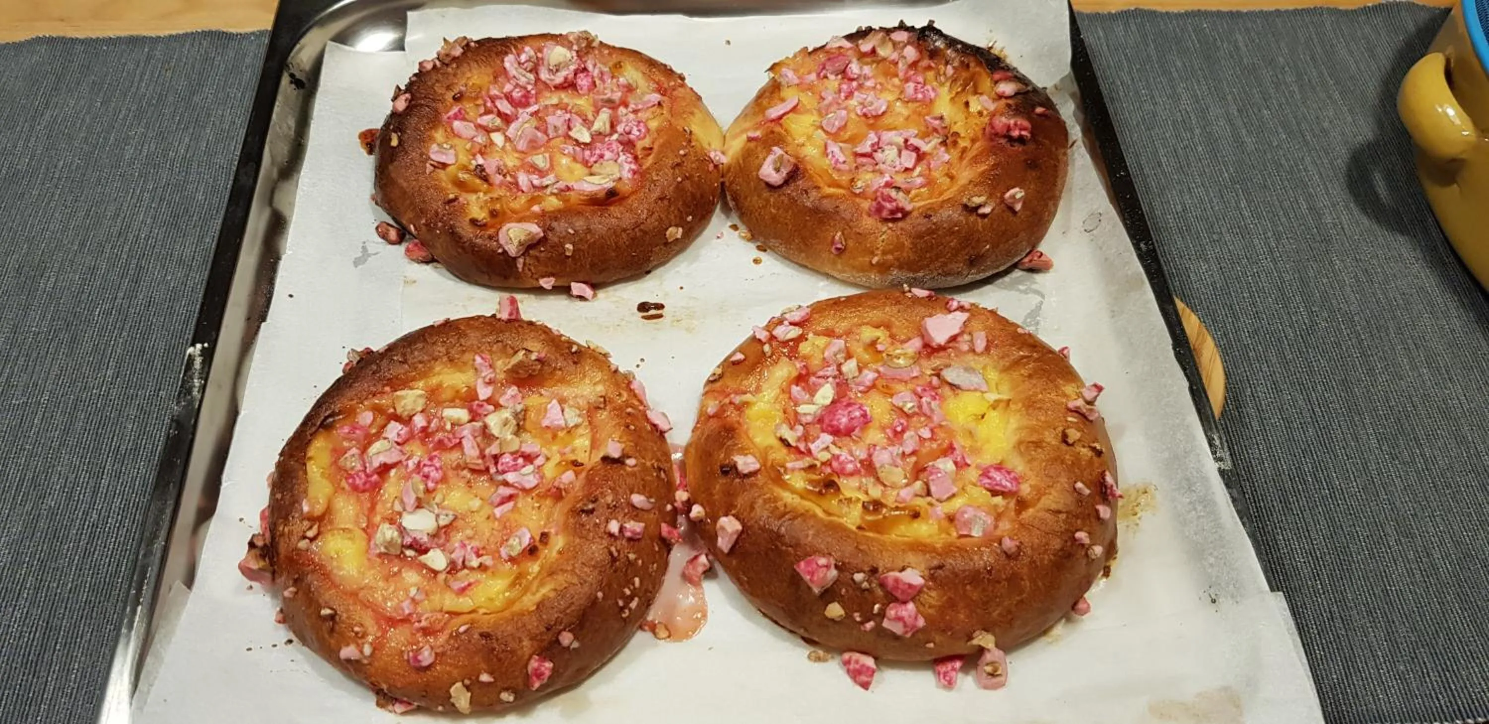 Breakfast in La Ceriseraie