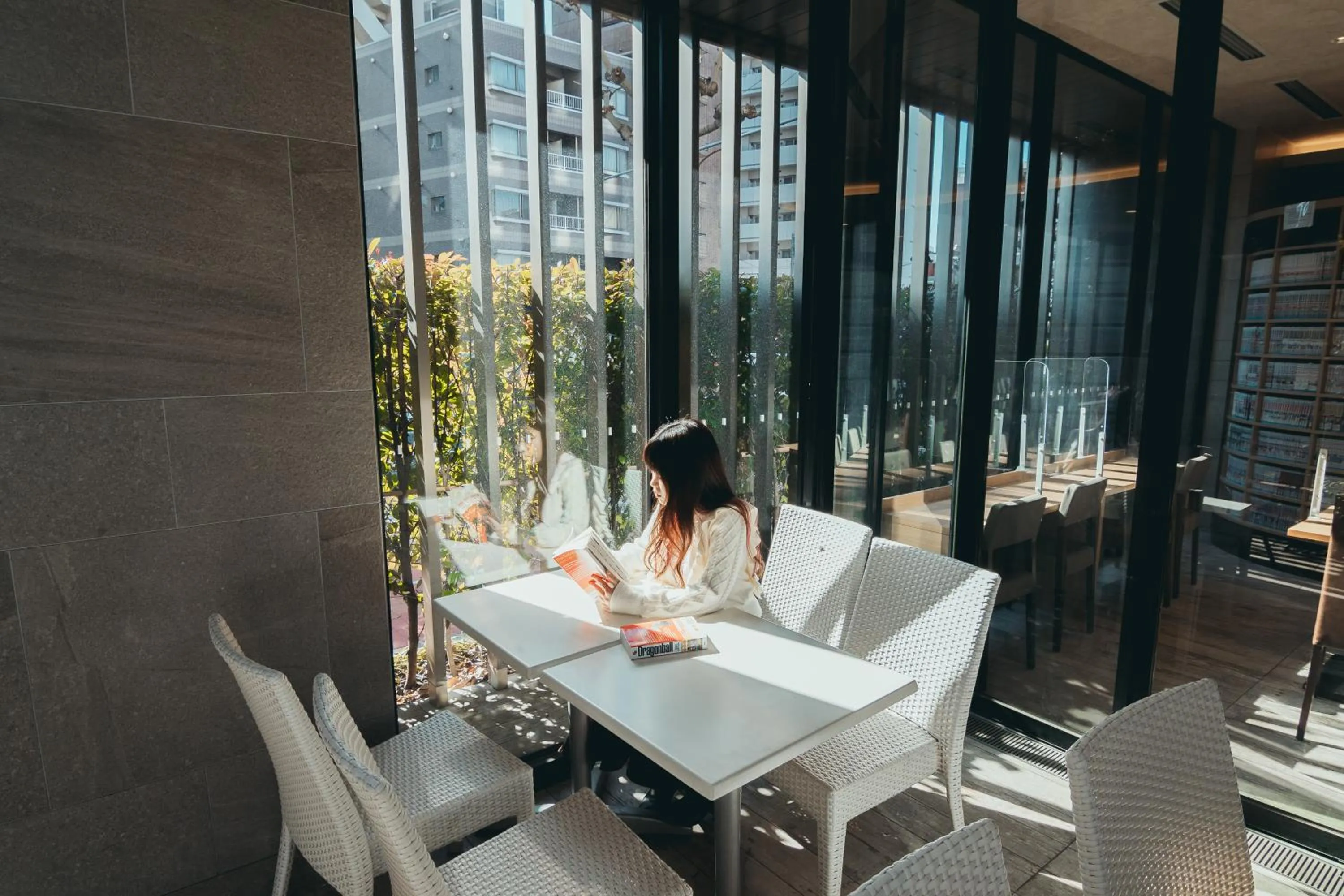 Restaurant/places to eat in QuintessaHotel TokyoHaneda Comic&Books