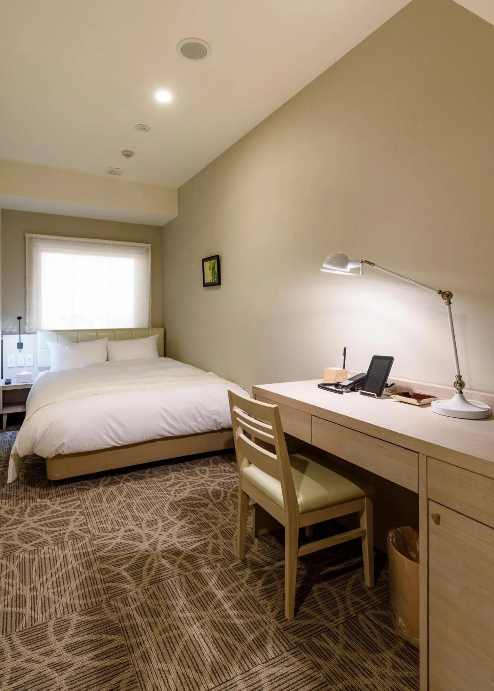 Bed in QuintessaHotel TokyoHaneda Comic&Books