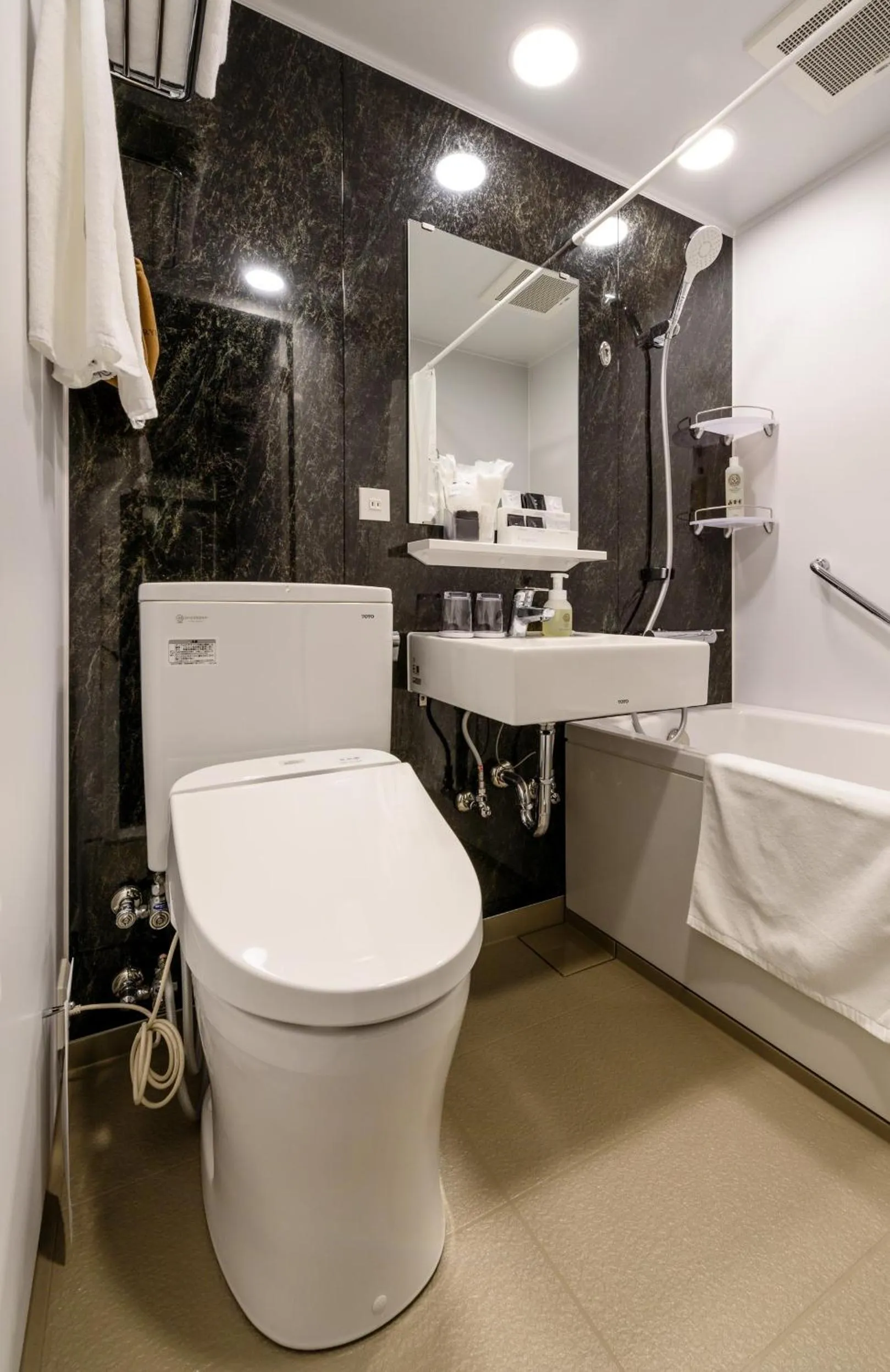 Photo of the whole room in QuintessaHotel TokyoHaneda Comic&Books