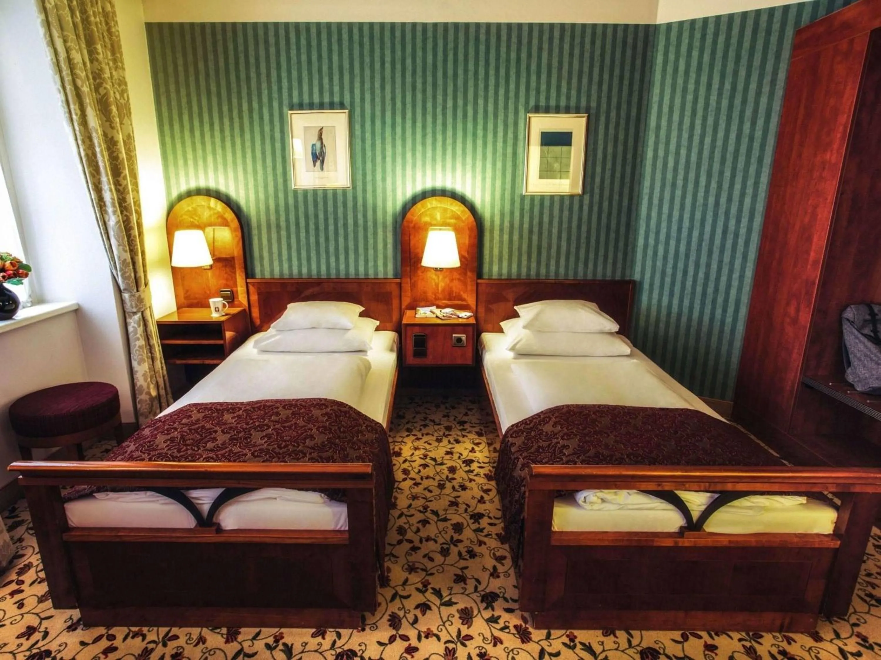 Bedroom, Bed in Mercure Grand Hotel Biedermeier Wien