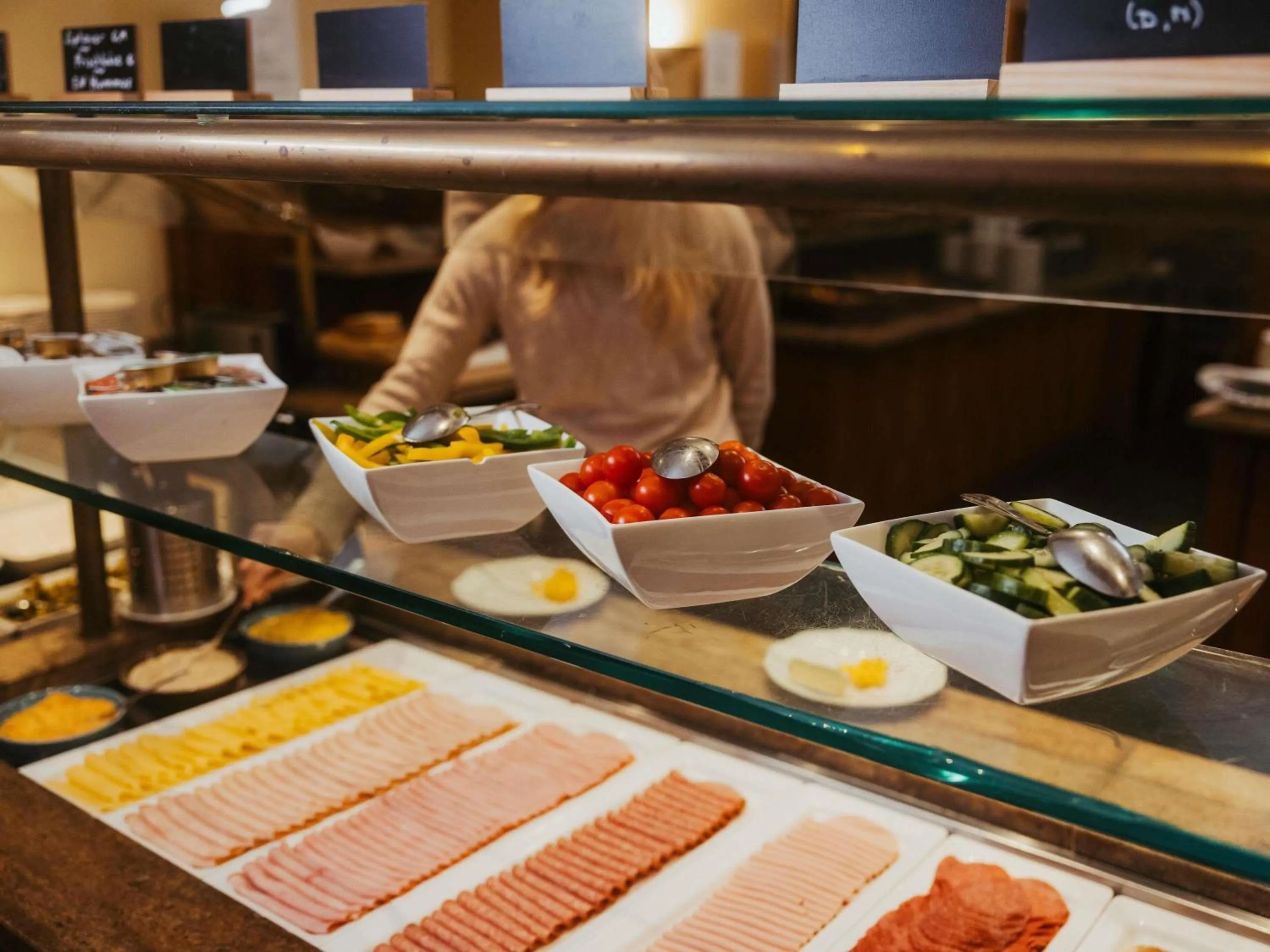 Breakfast in Mercure Grand Hotel Biedermeier Wien