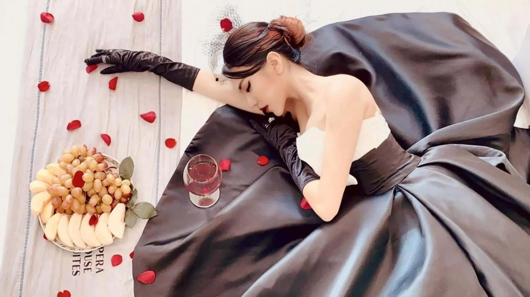 Guests in Opera House Suites