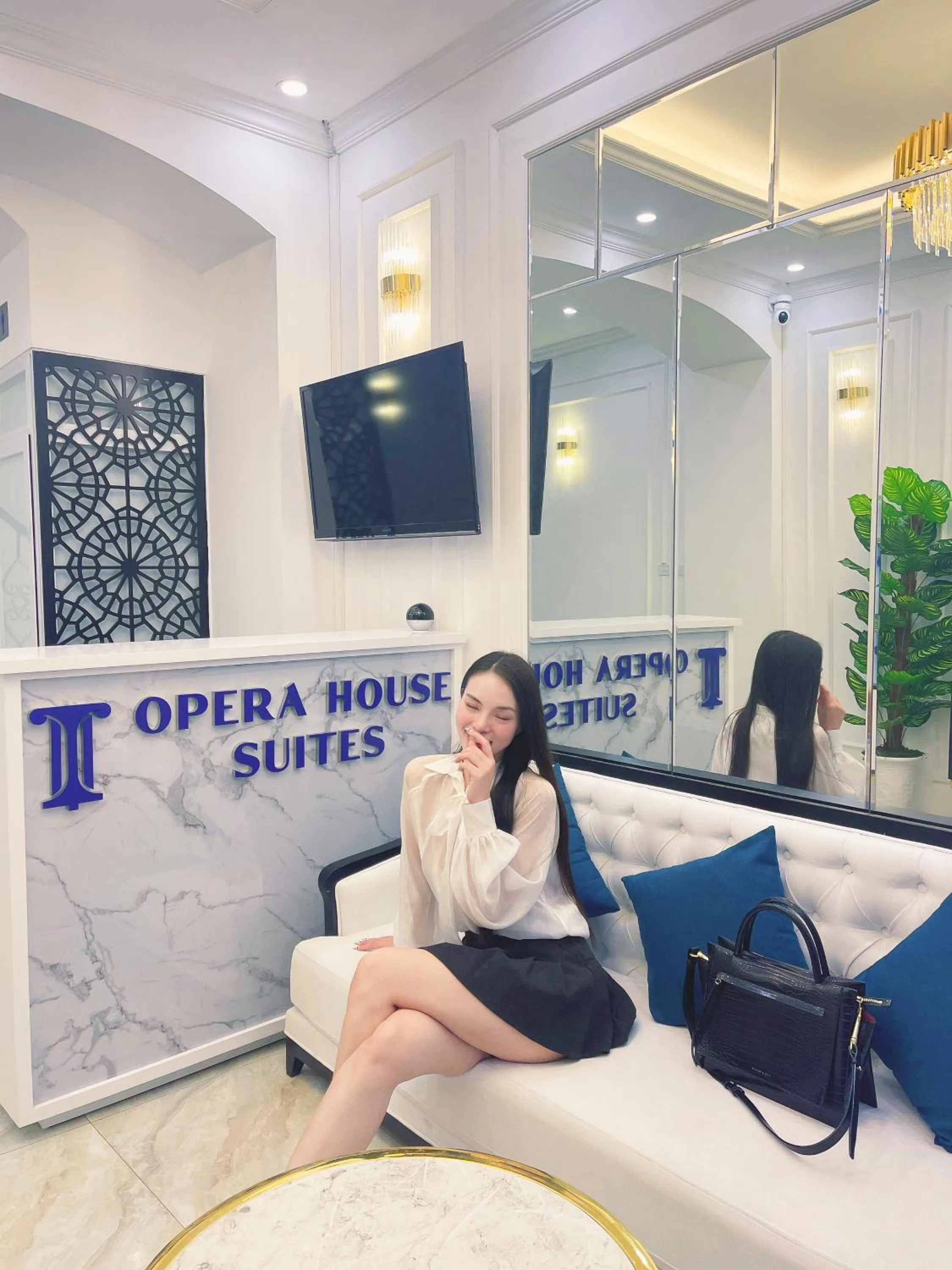 Lobby or reception in Opera House Suites