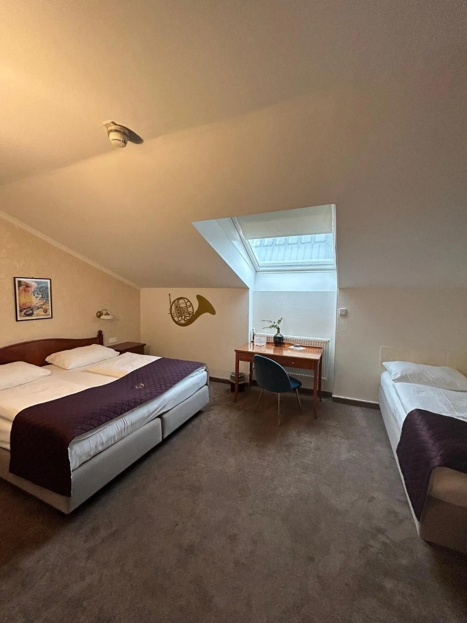 Bedroom, Bed in Hotel Am Schubertring