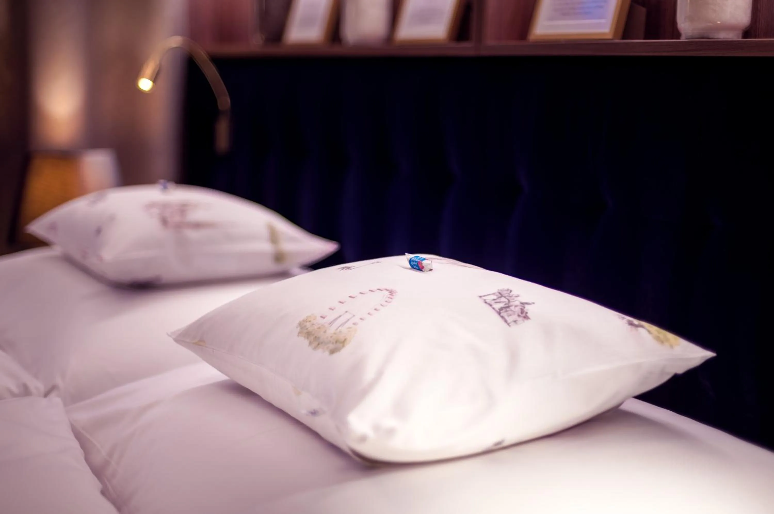 Bed in BoutiqueHOTEL Donauwalzer