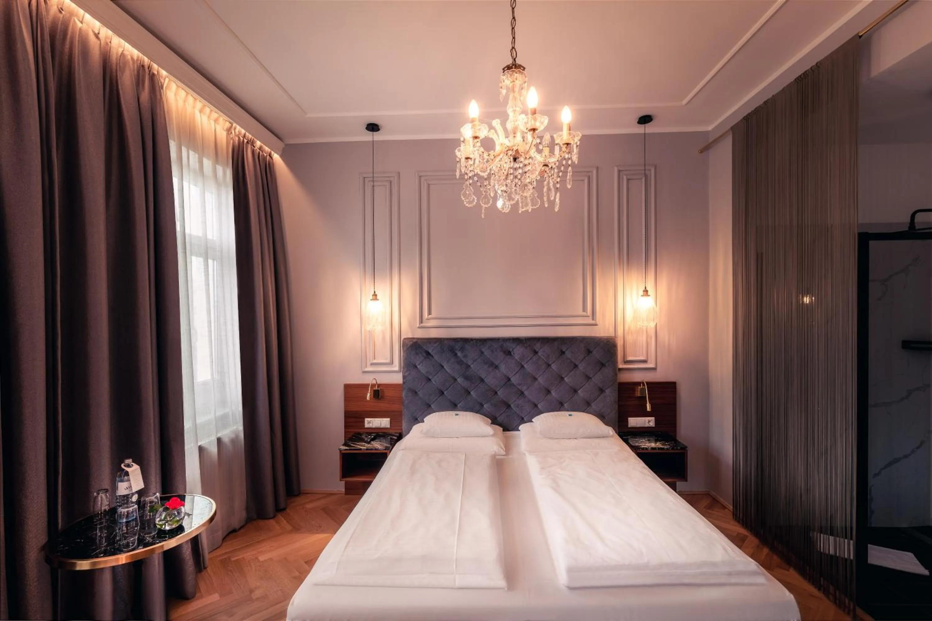 Bedroom, Bed in BoutiqueHOTEL Donauwalzer