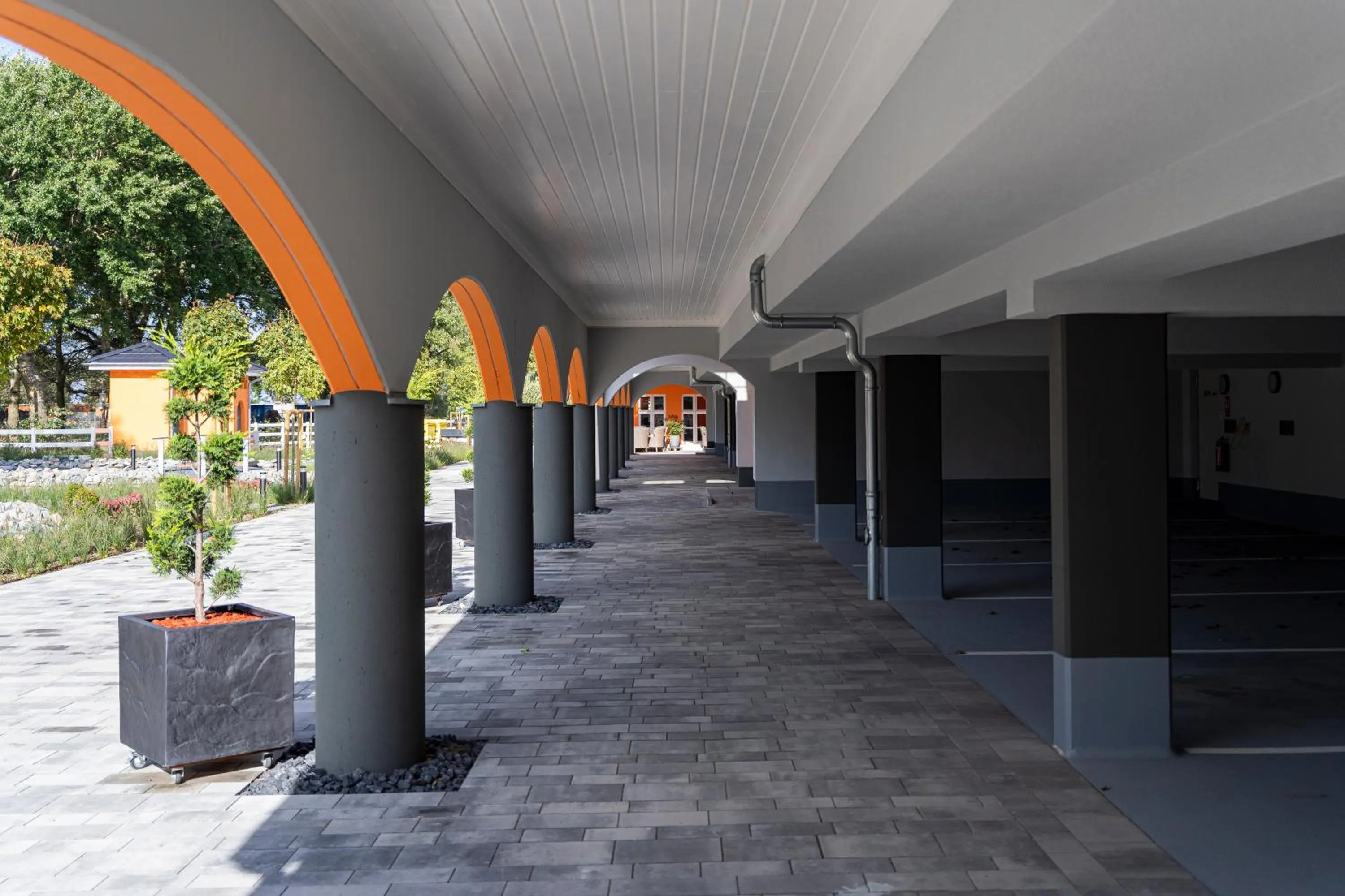 Parking in Luxus Resort Rügen Residenz Kubitzer Bodden