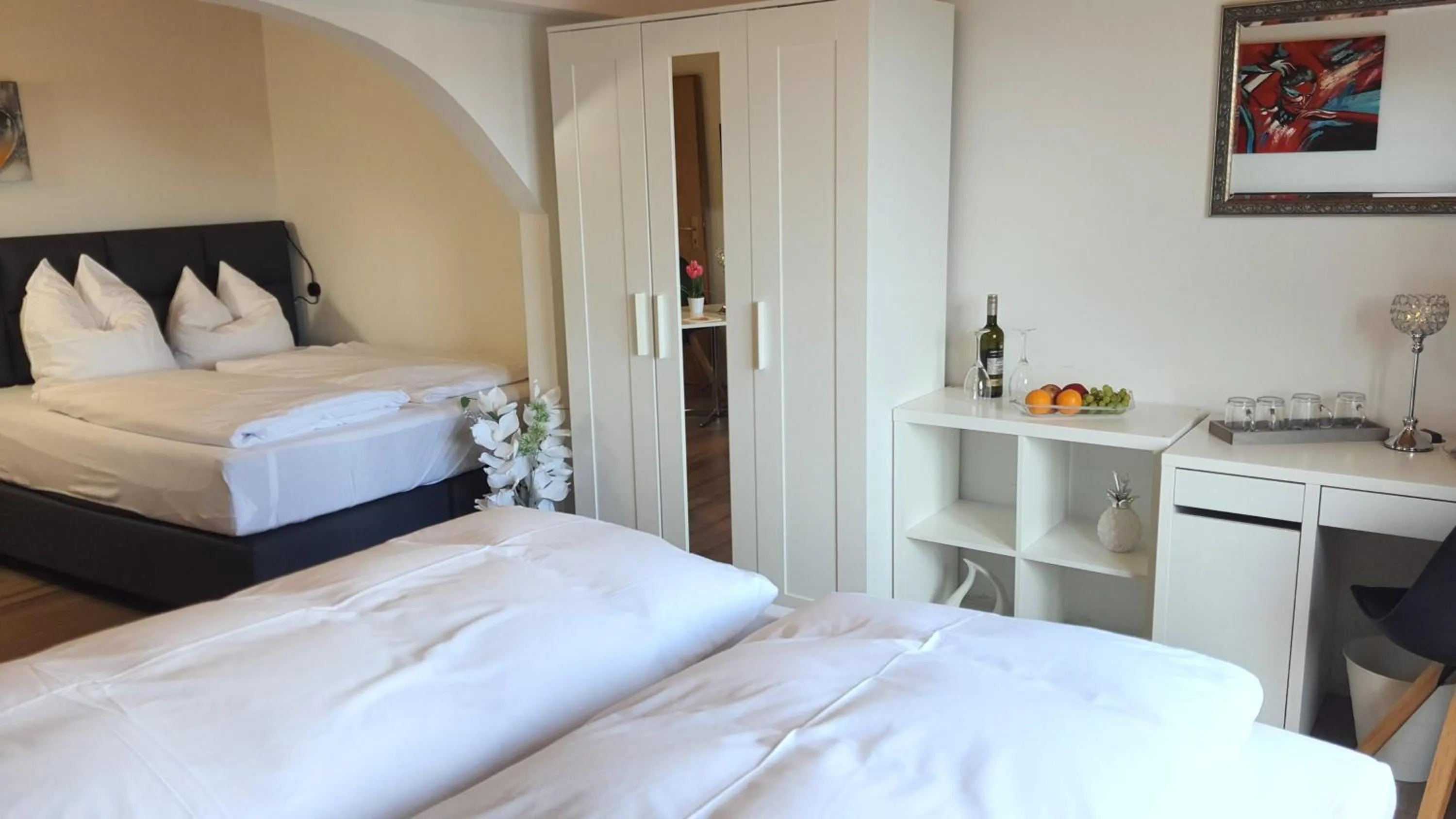 Bed in Hotel Schneiderhof