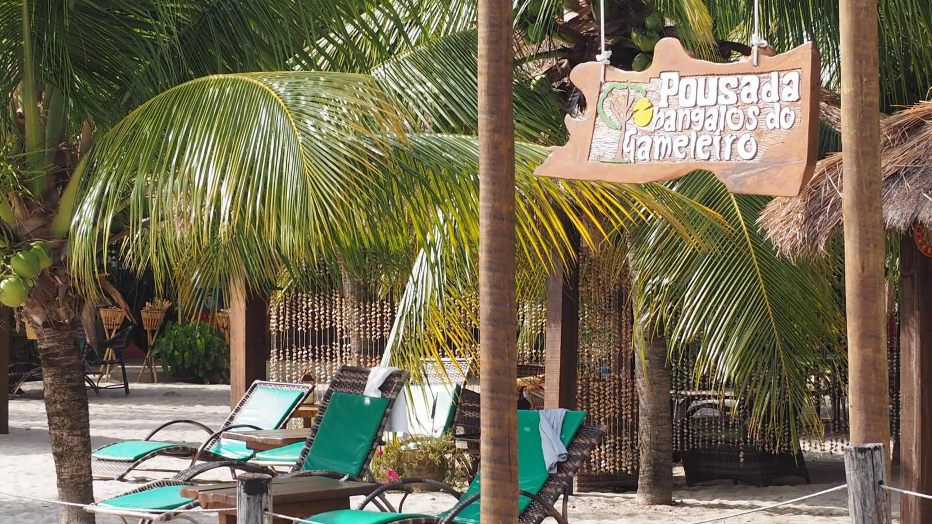 Lounge or bar in Bangalôs do Gameleiro