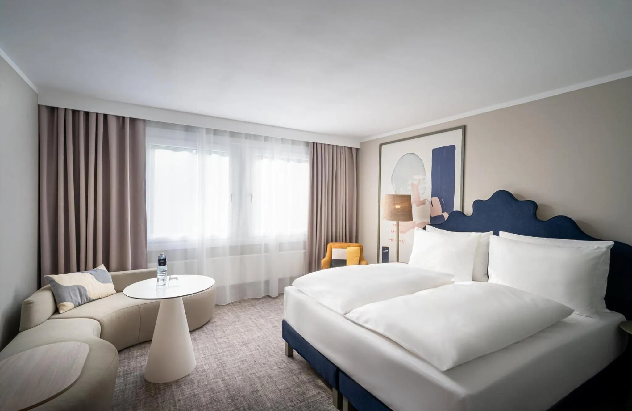 Photo of the whole room, Bed in voco Vienna Prater by IHG