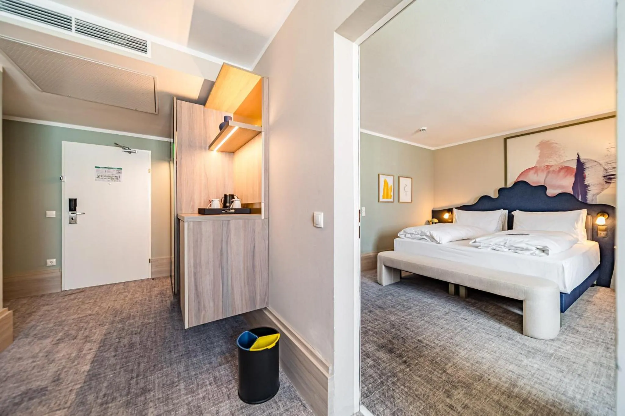 Photo of the whole room, Bed in voco Vienna Prater by IHG