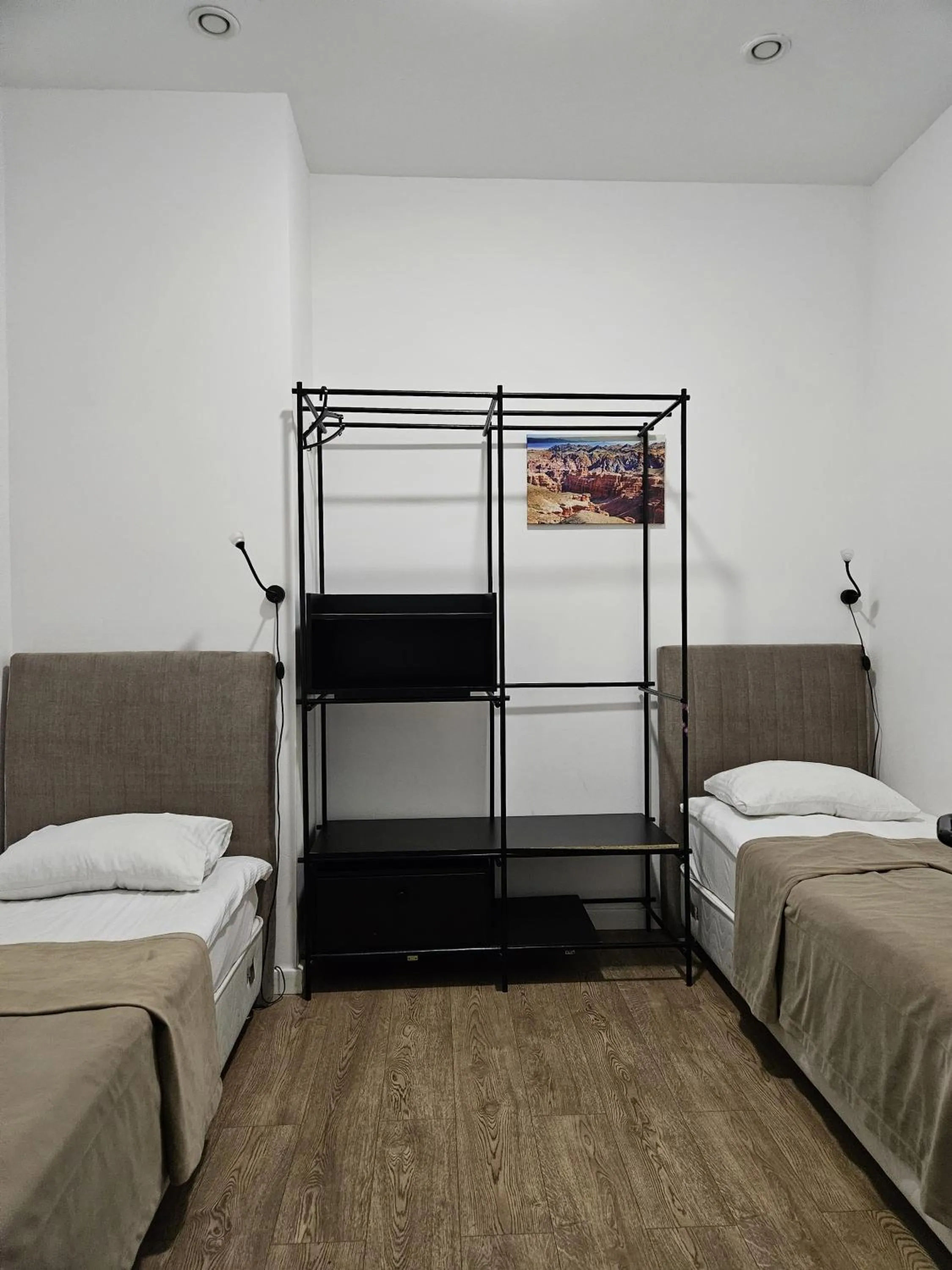 Photo of the whole room, Bed in Sulu Hostel