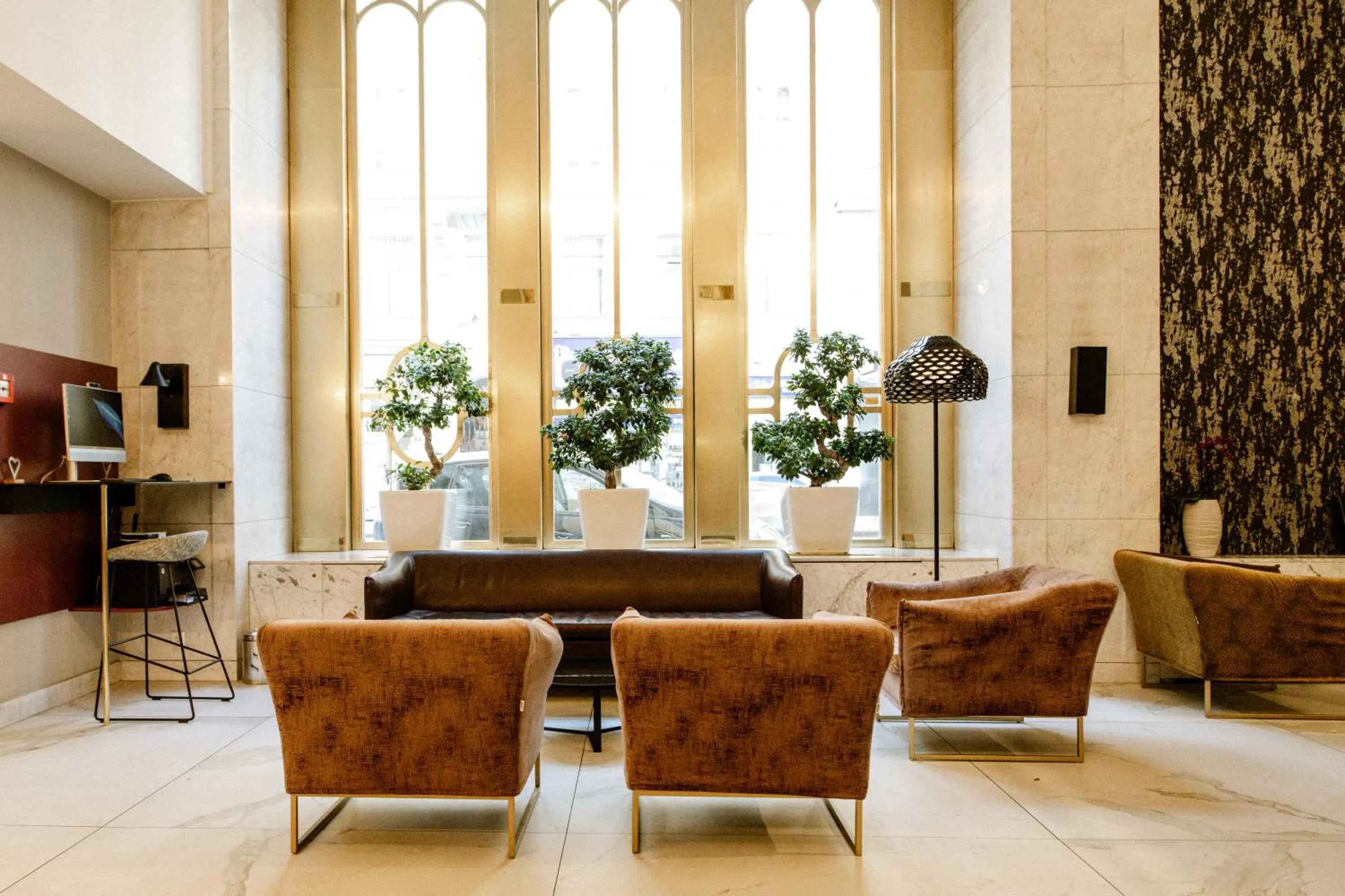 Lobby or reception in Hotel City Central