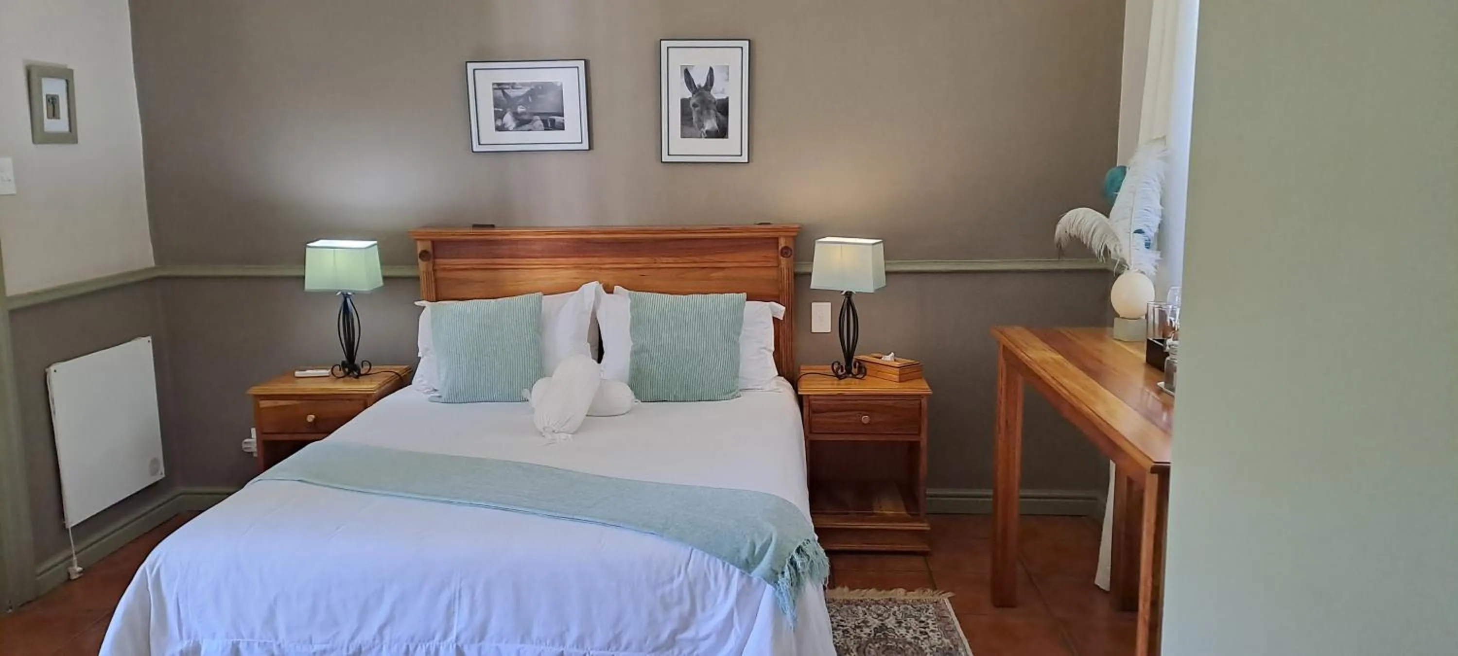 Bedroom, Bed in HouseMartin Lodge & Self Catering