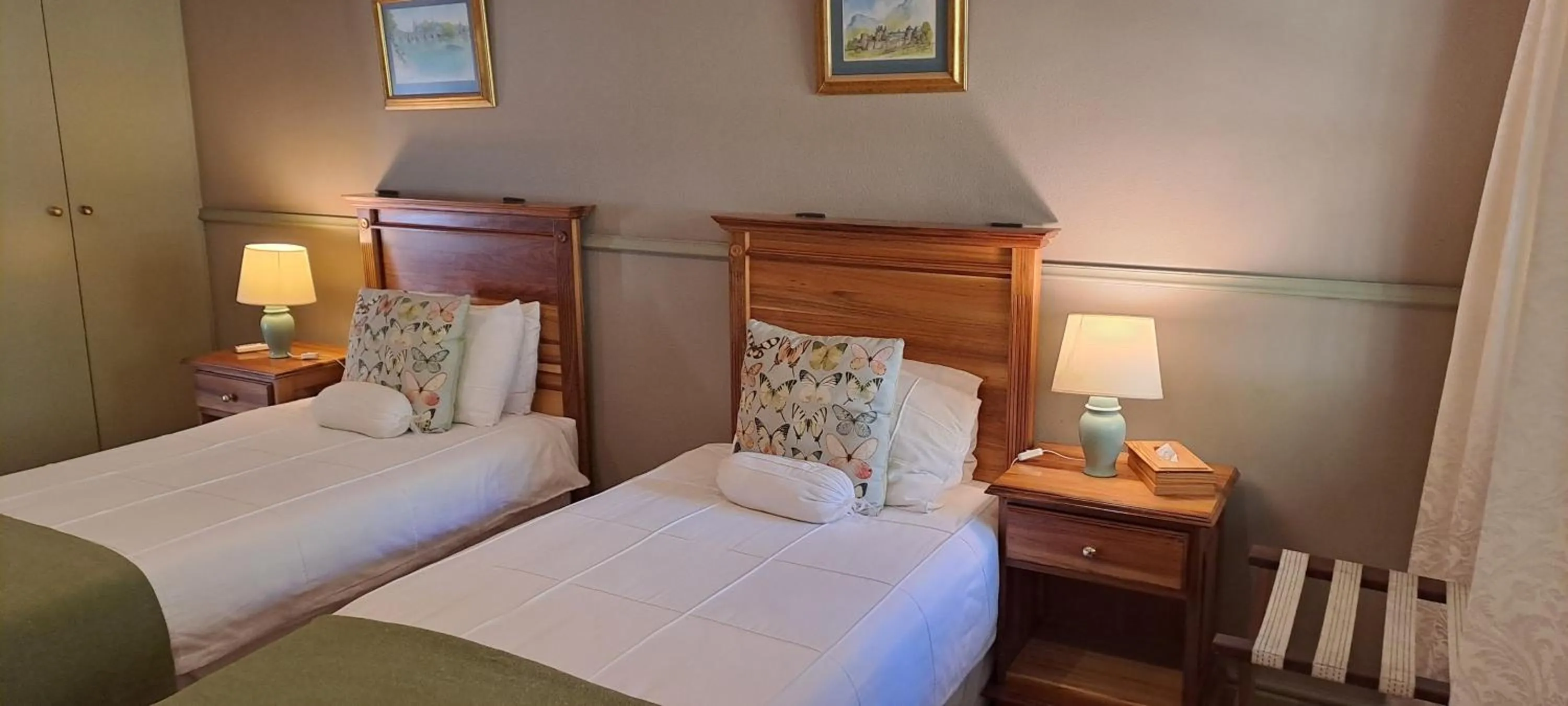 Bedroom, Bed in HouseMartin Lodge & Self Catering
