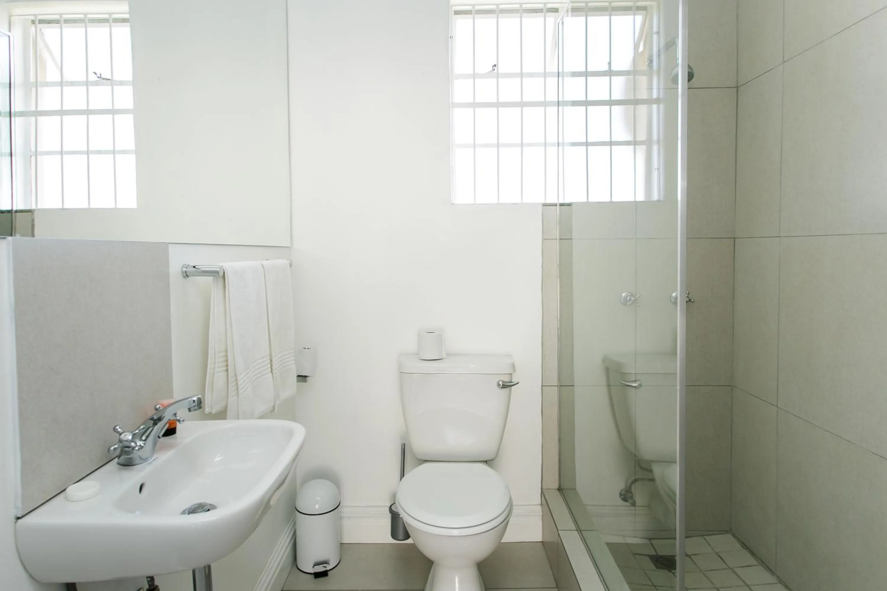 Bathroom in Wagon Wheel Country Lodge