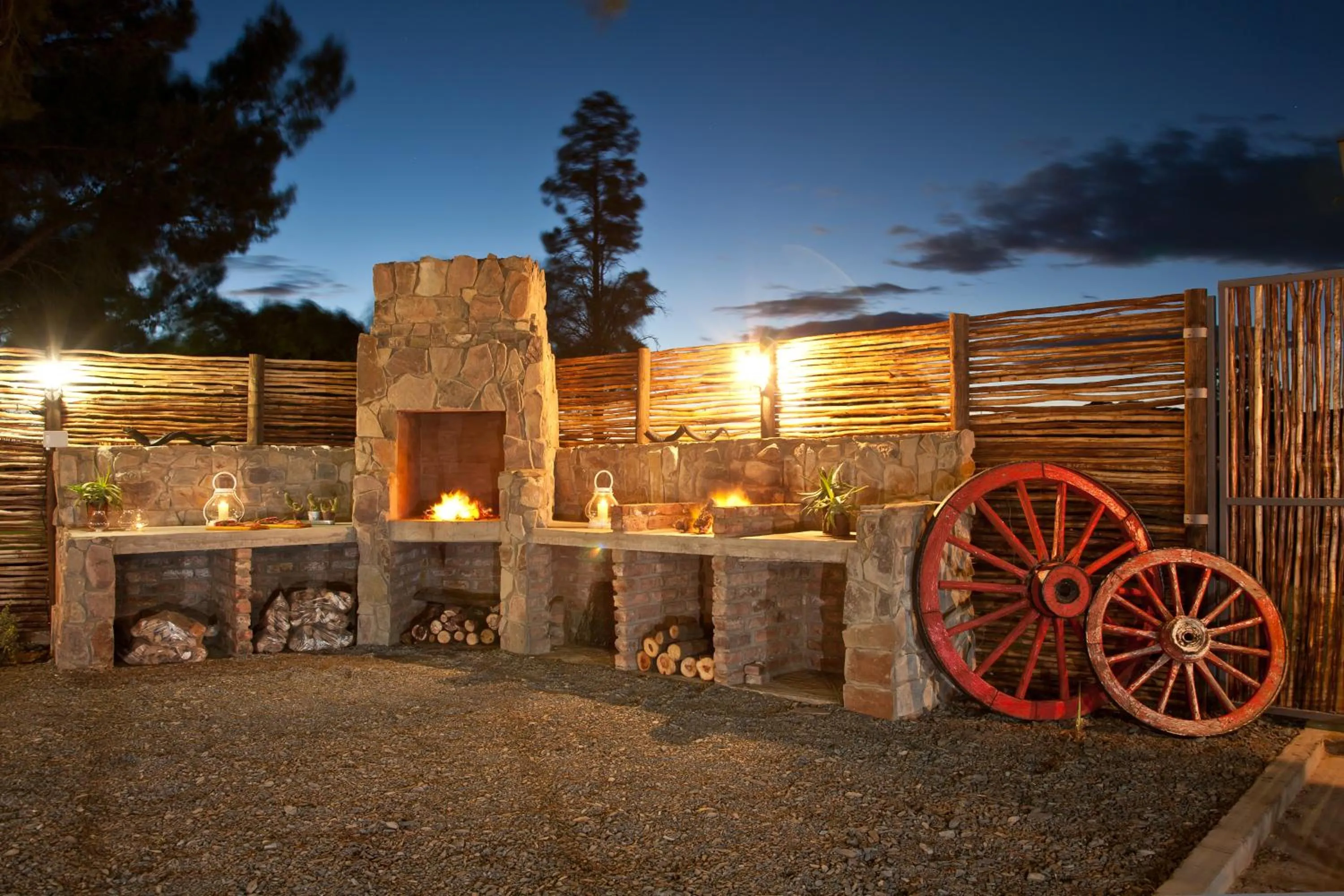 BBQ facilities in Wagon Wheel Country Lodge