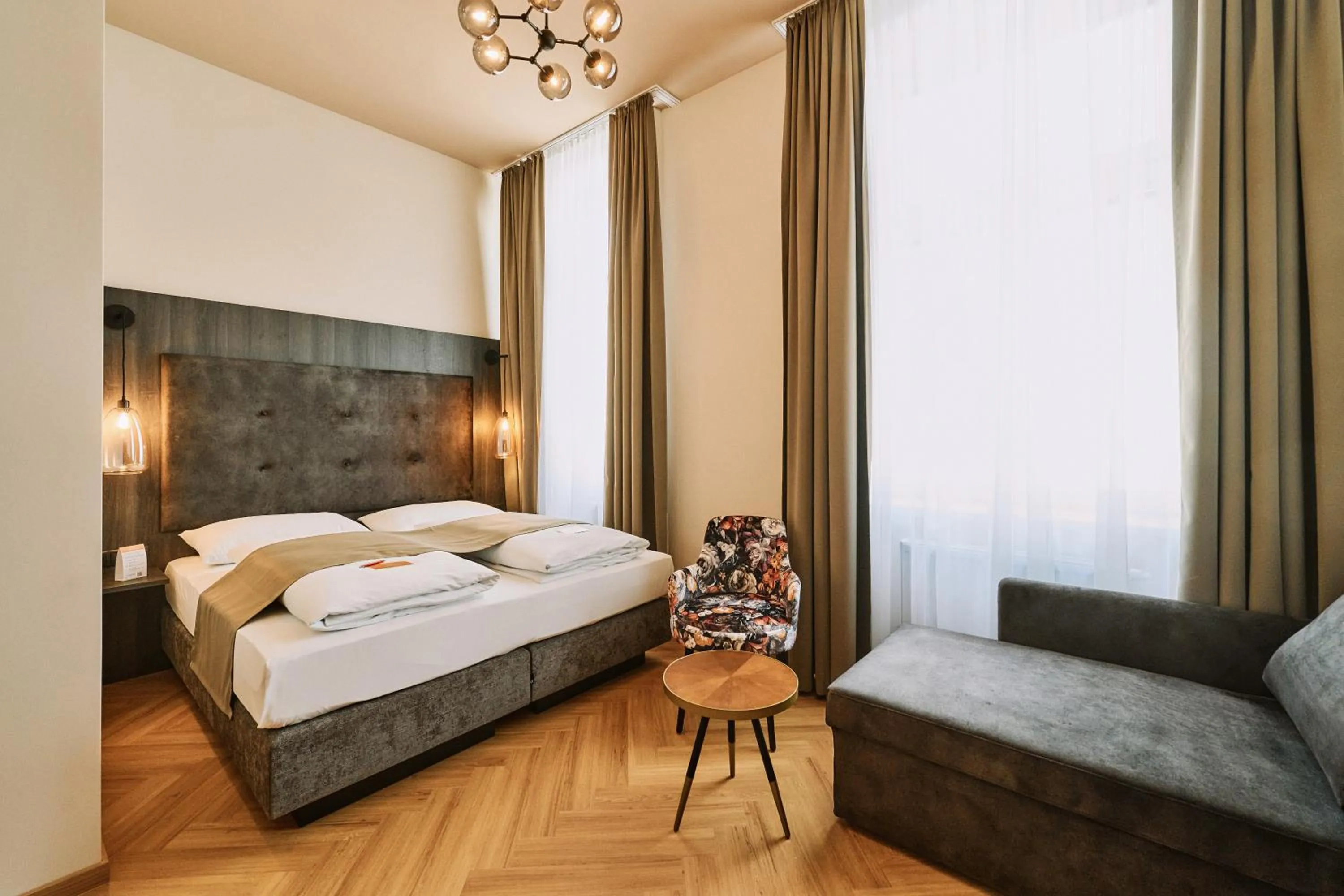 Bedroom, Bed in Urban Rooms Rathaus - Self Check-In