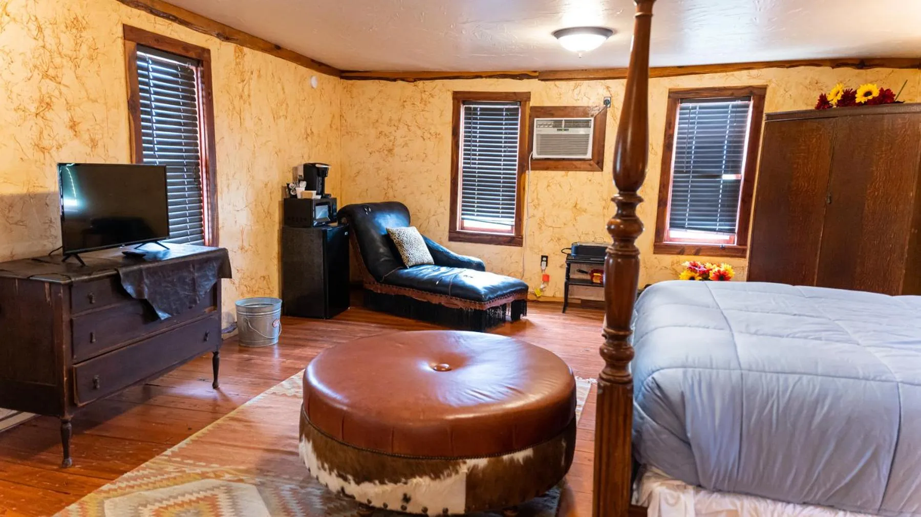 Bed in Moon River Ranch