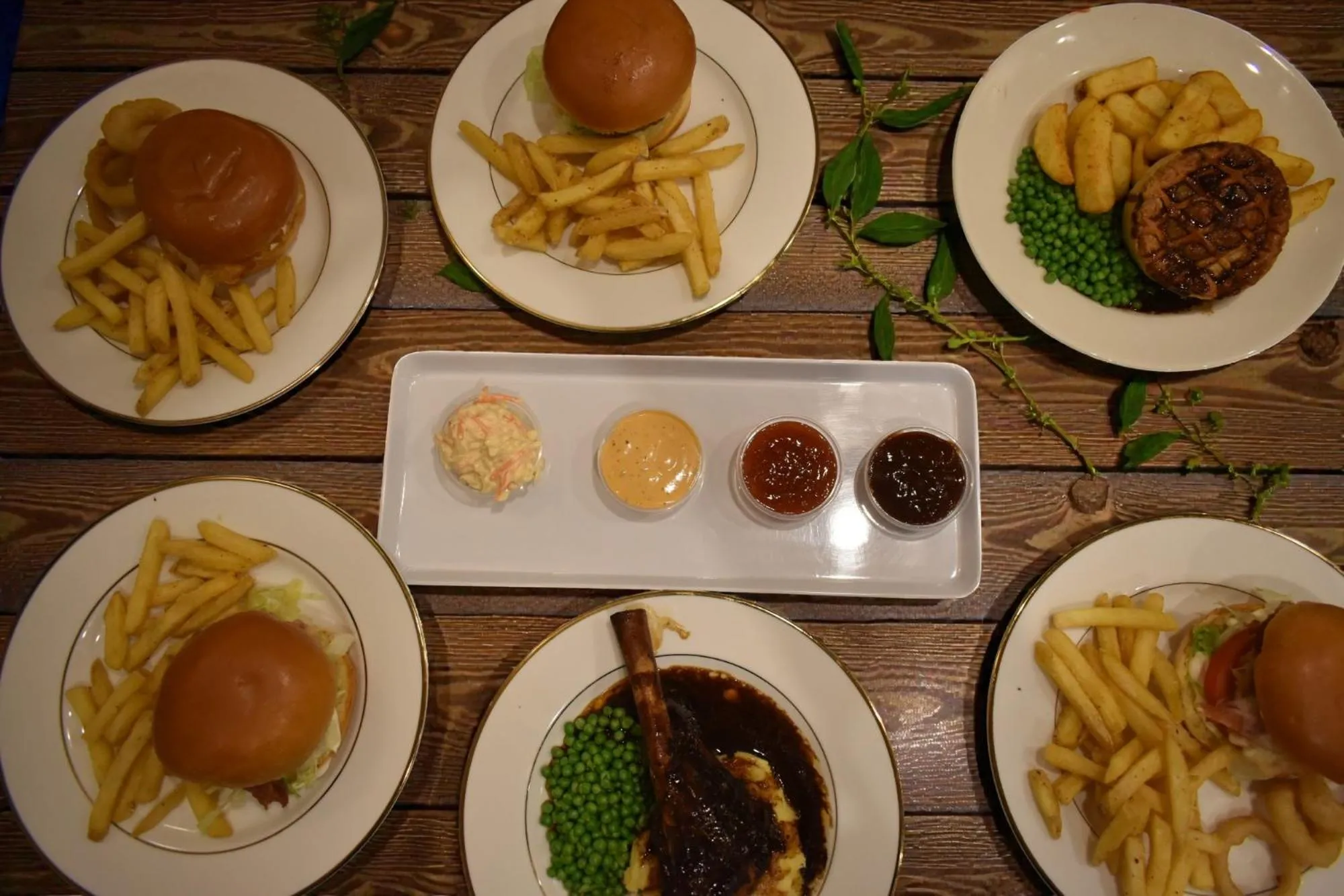 Restaurant/places to eat in Royal Square Hotel - NEC & Birmingham Airport