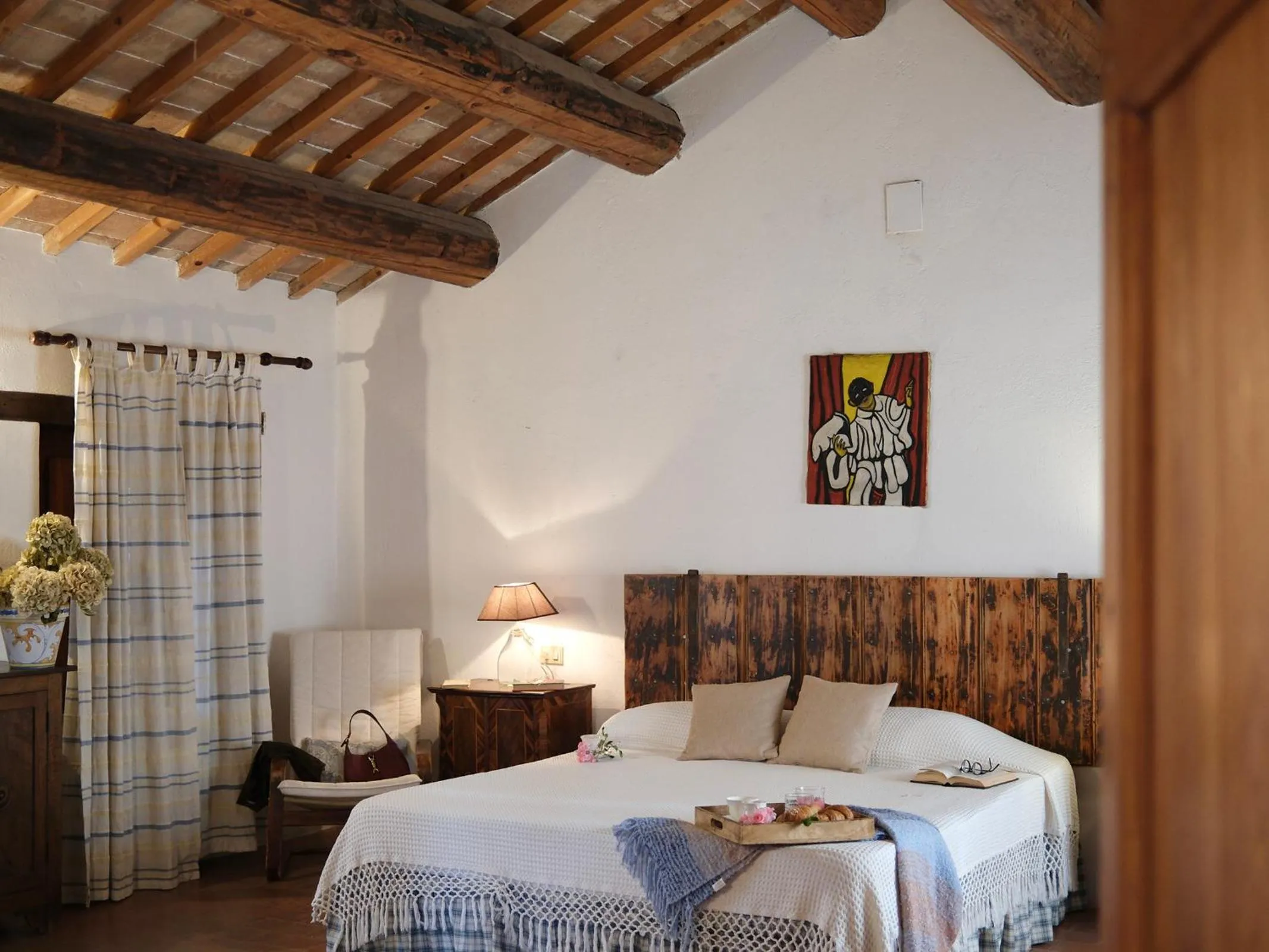 Bed in Palazzo Di Bagnaia