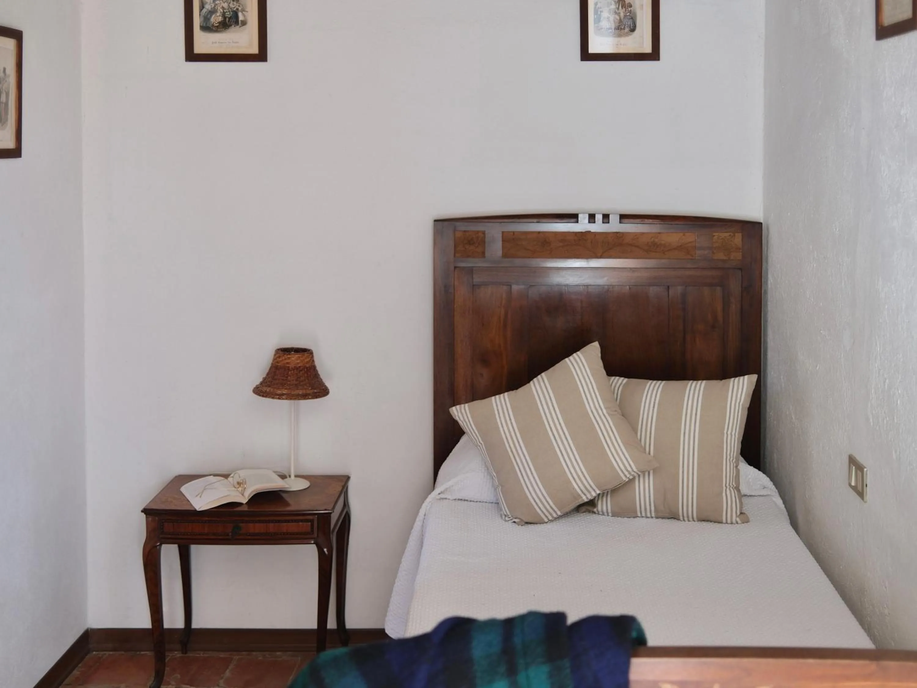 Bed in Palazzo Di Bagnaia