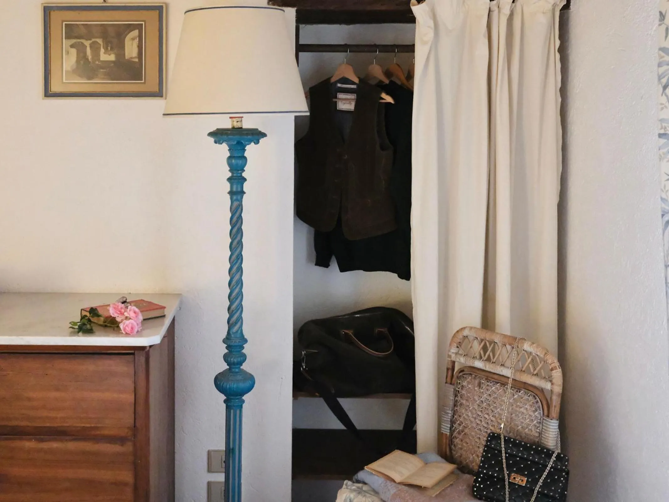 Bed in Palazzo Di Bagnaia