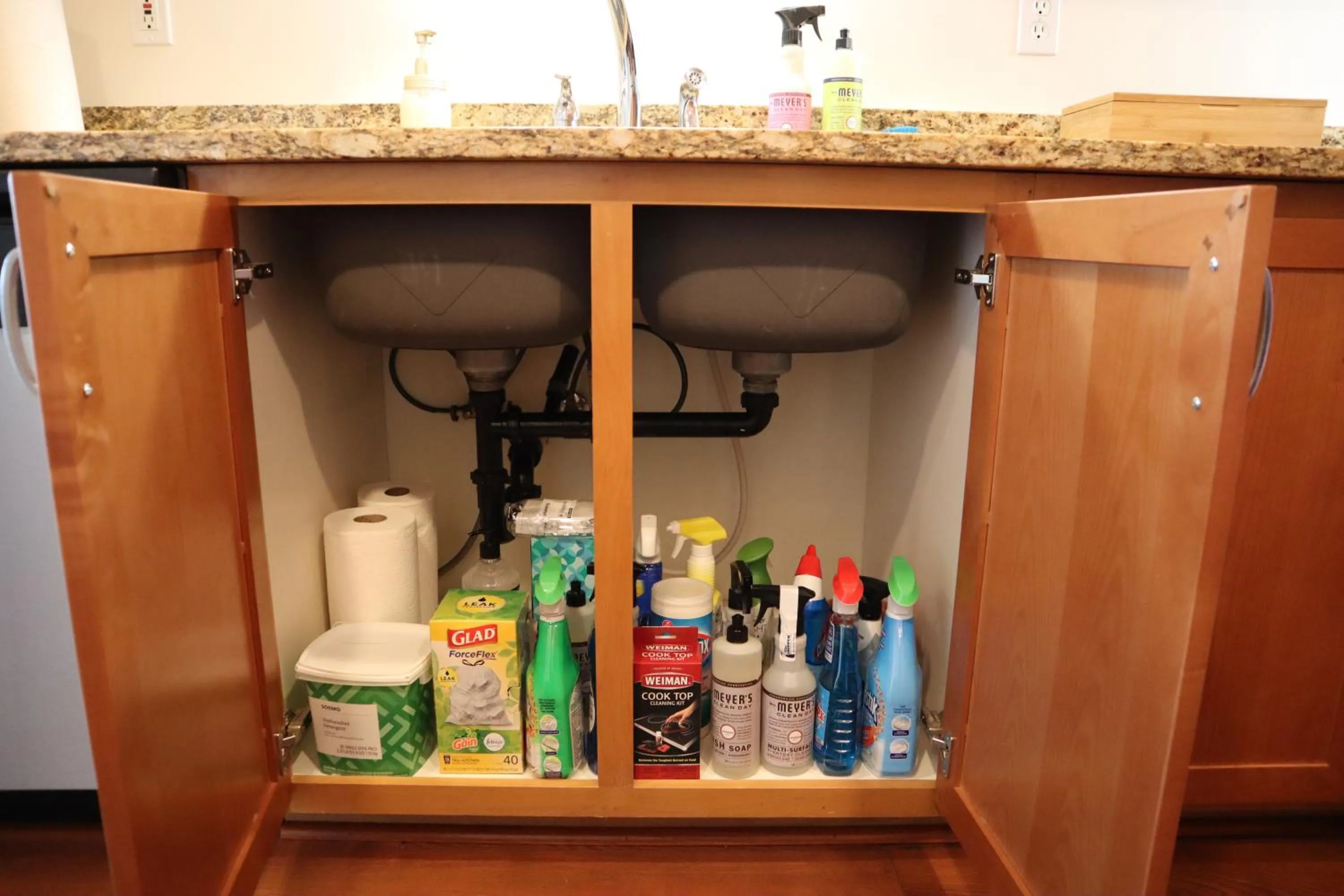 Area and facilities in Renu Suites at The Burlington Portland