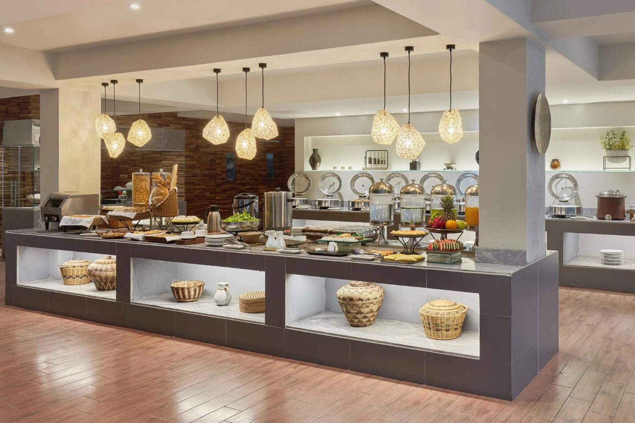 Restaurant/places to eat in Holiday Inn & Suites Batangas LimaPark by IHG