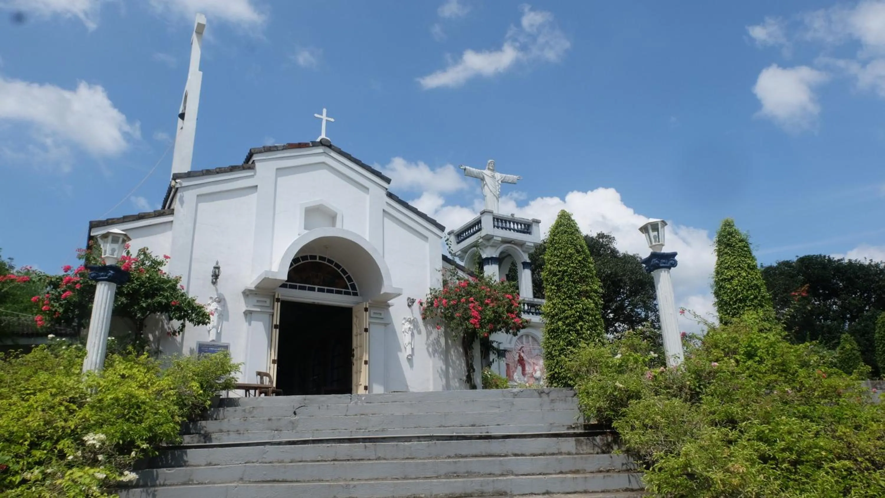 Nearby landmark in Holiday Inn & Suites Batangas LimaPark by IHG