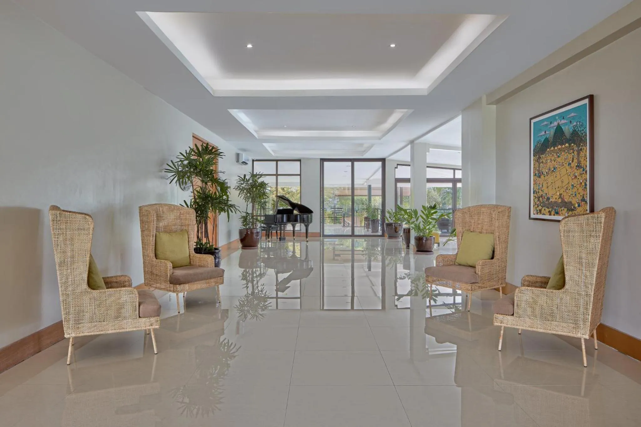 Property building in Holiday Inn & Suites Batangas LimaPark by IHG