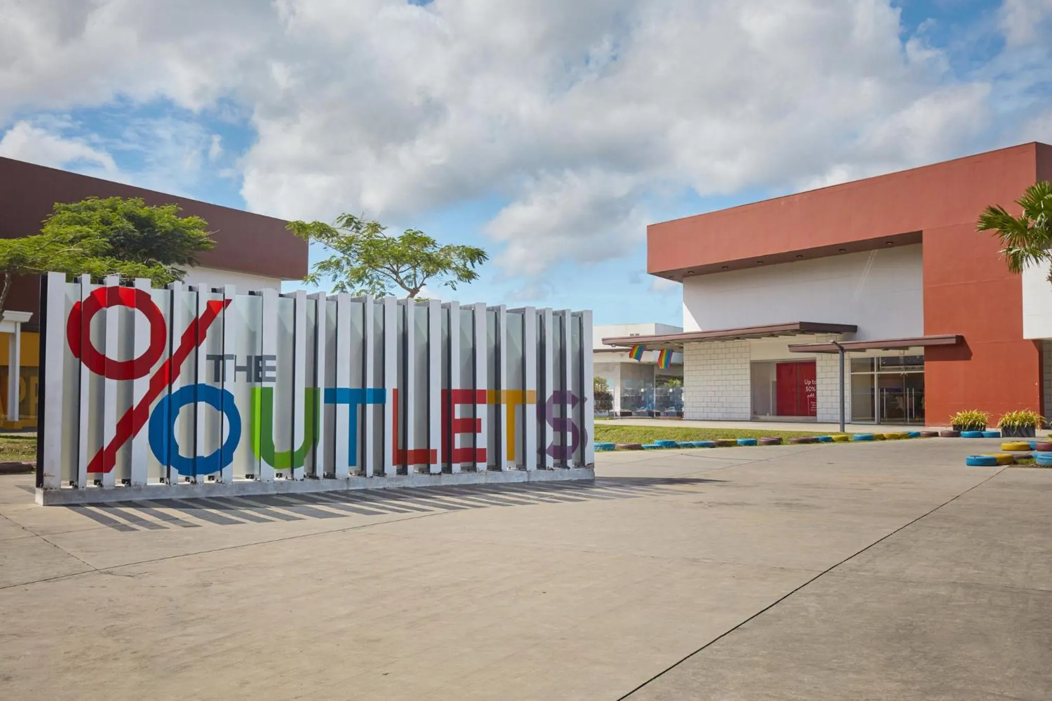 Nearby landmark in Holiday Inn & Suites Batangas LimaPark by IHG