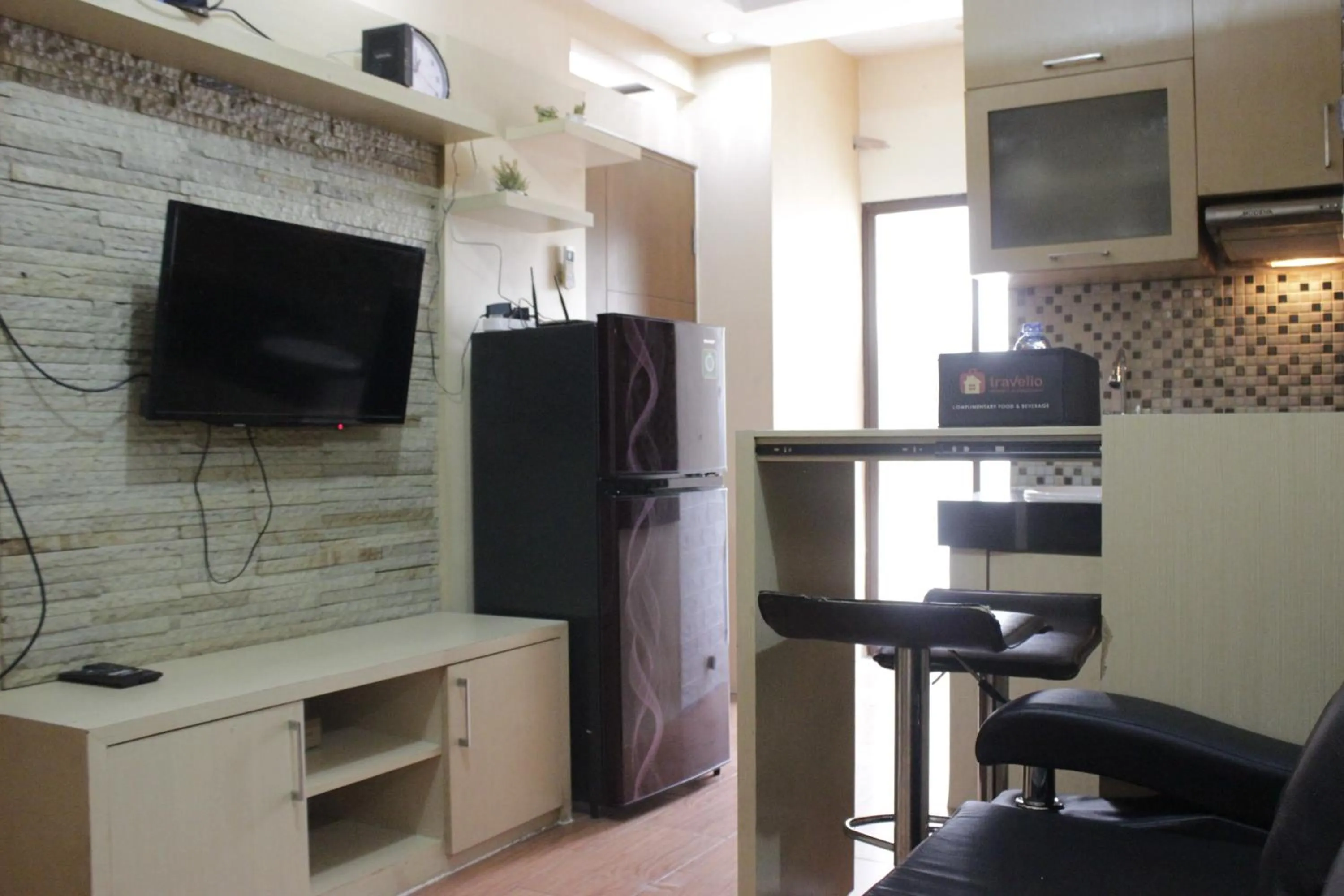 Private & Stylish 2BR at Gateway Apartment Ahmad Yani Cicadas By Travelio