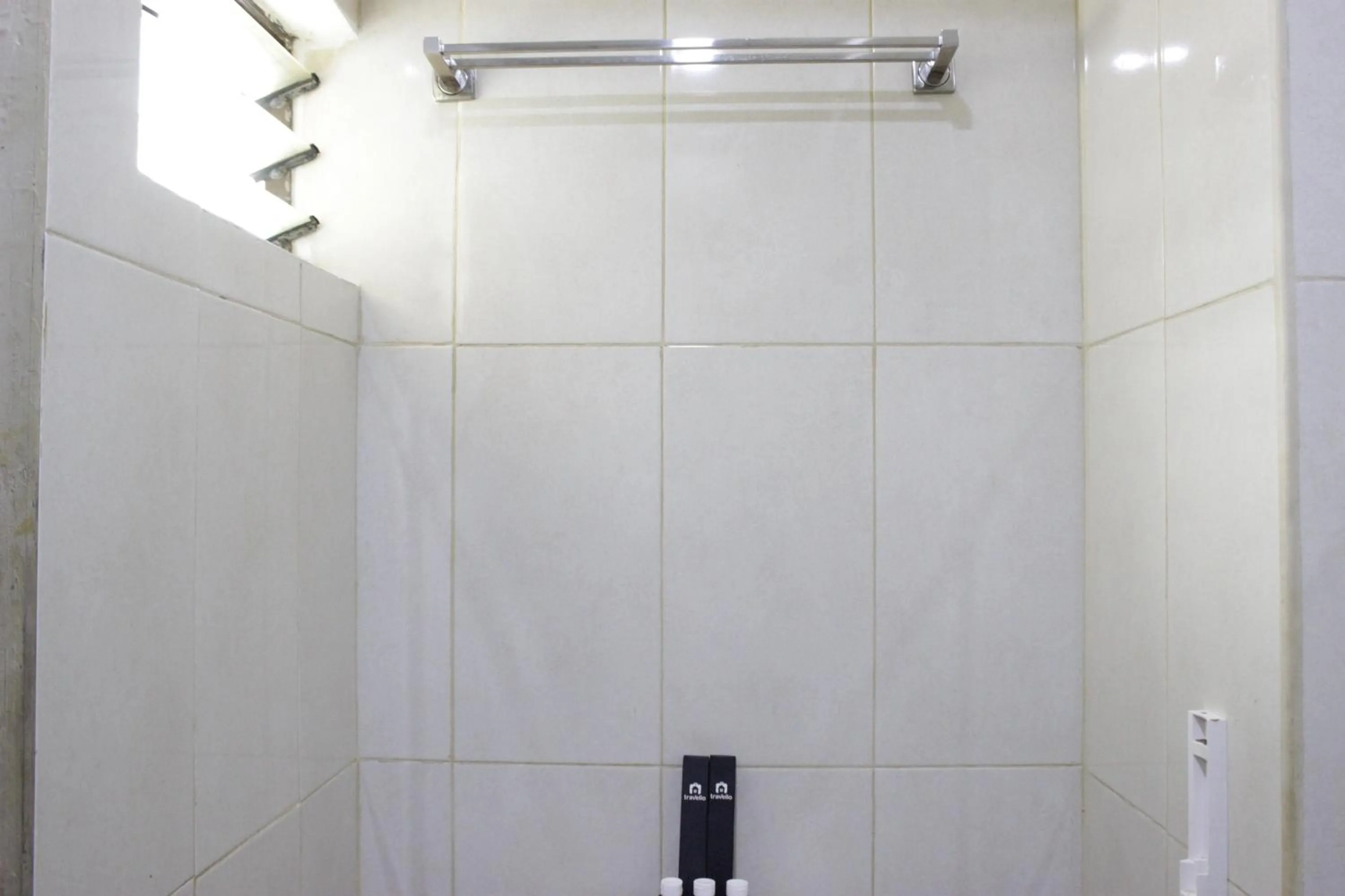 Private & Stylish 2BR at Gateway Apartment Ahmad Yani Cicadas By Travelio