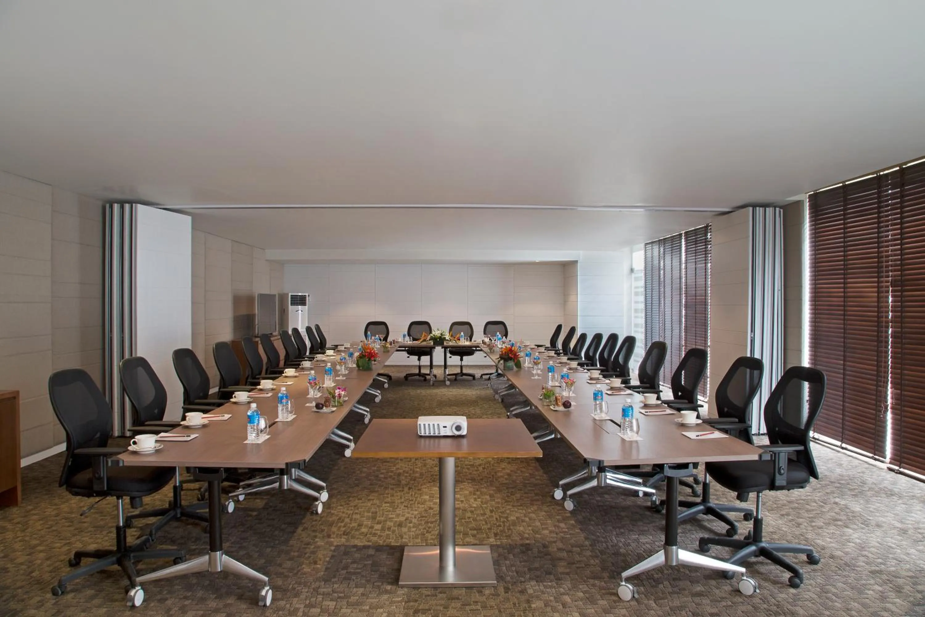 Banquet/Function facilities in Oakwood Residence Whitefield Bangalore