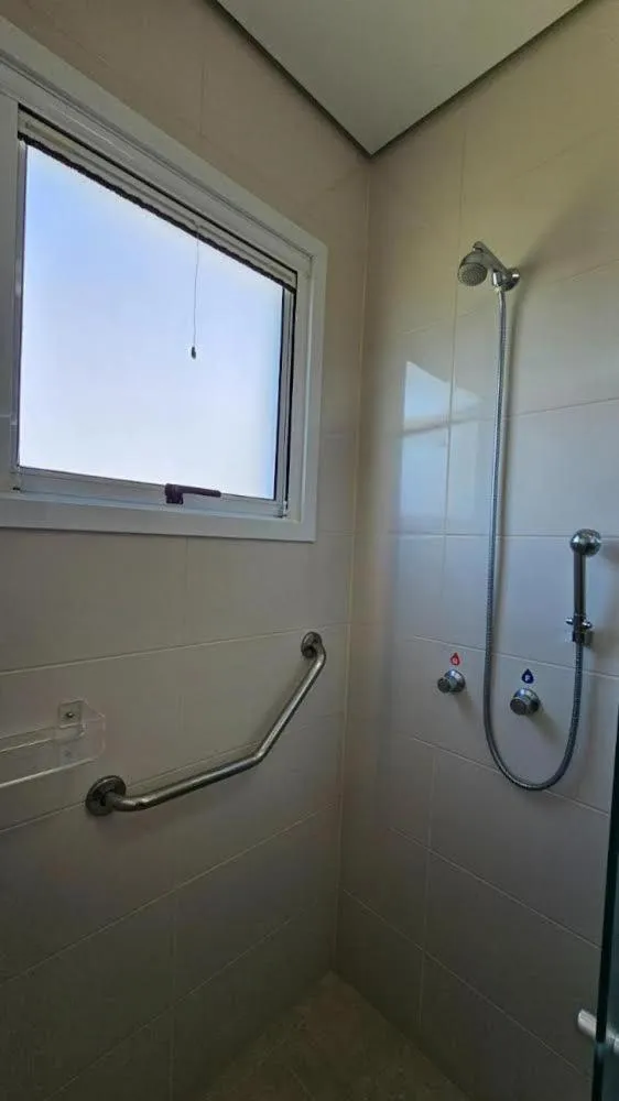 Shower in Pousada Bom Pastor