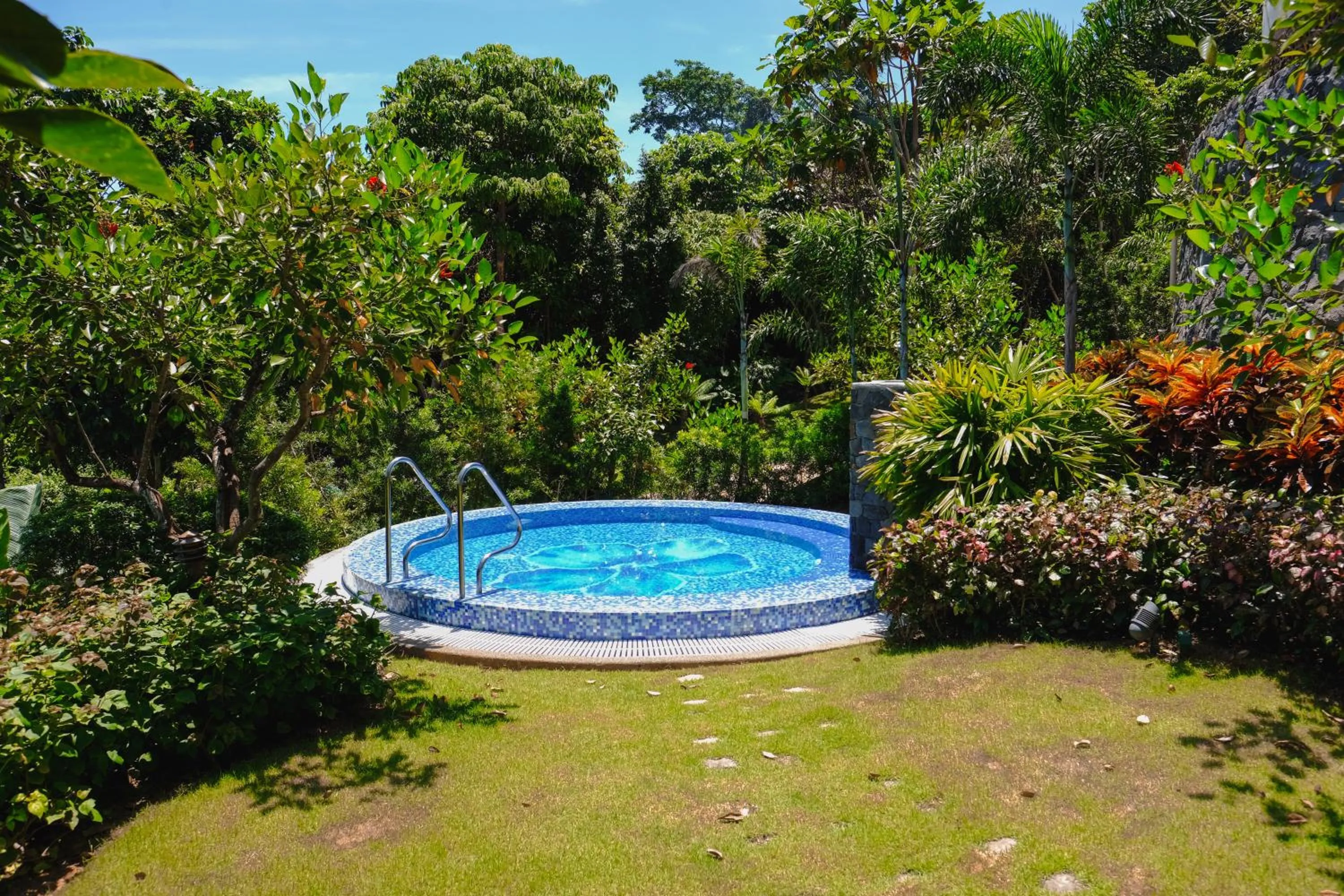 Day in Rancho Bernardo Luxury Villas and Resort