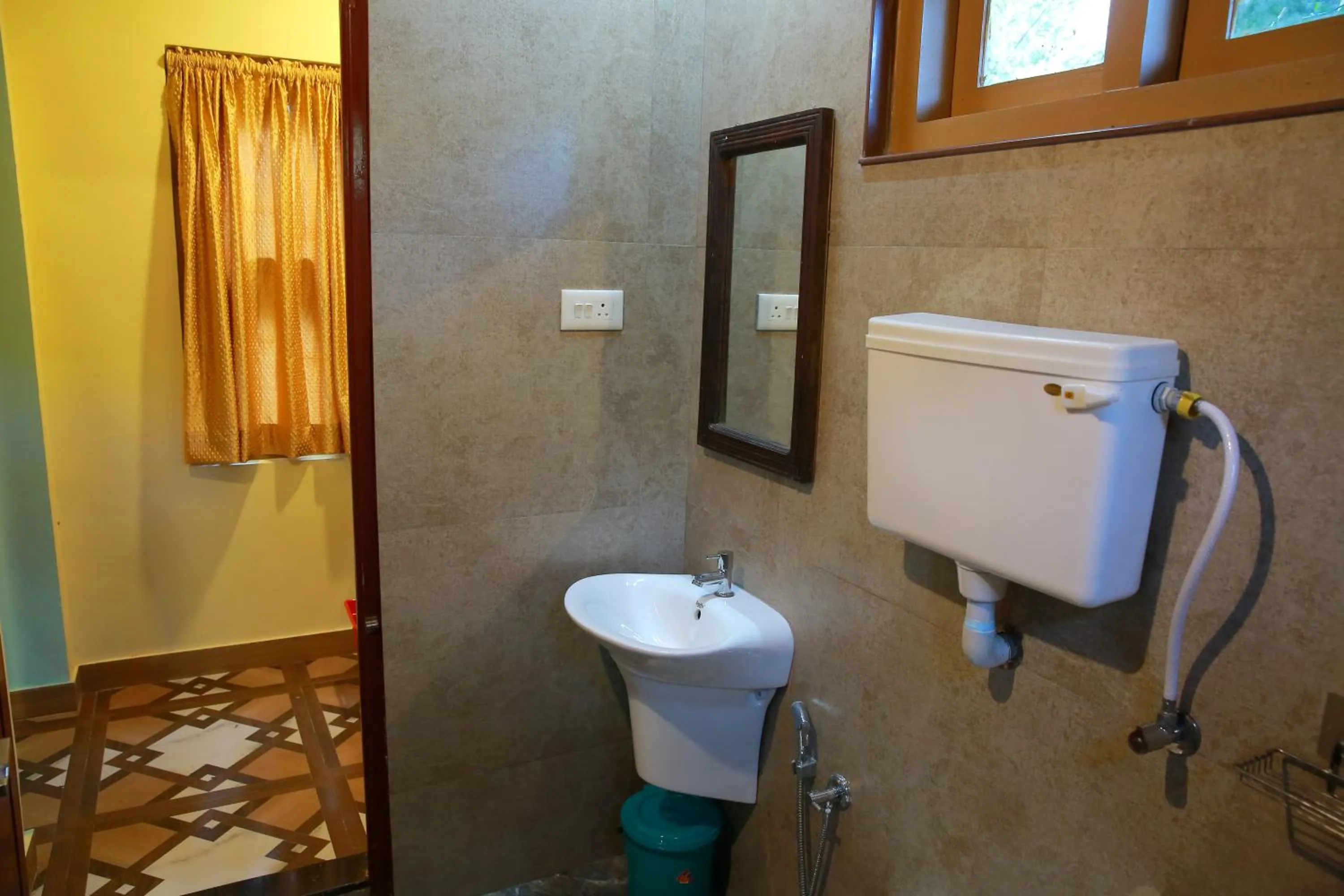 Bathroom in Snow Hills Nature Resort, Thekkady