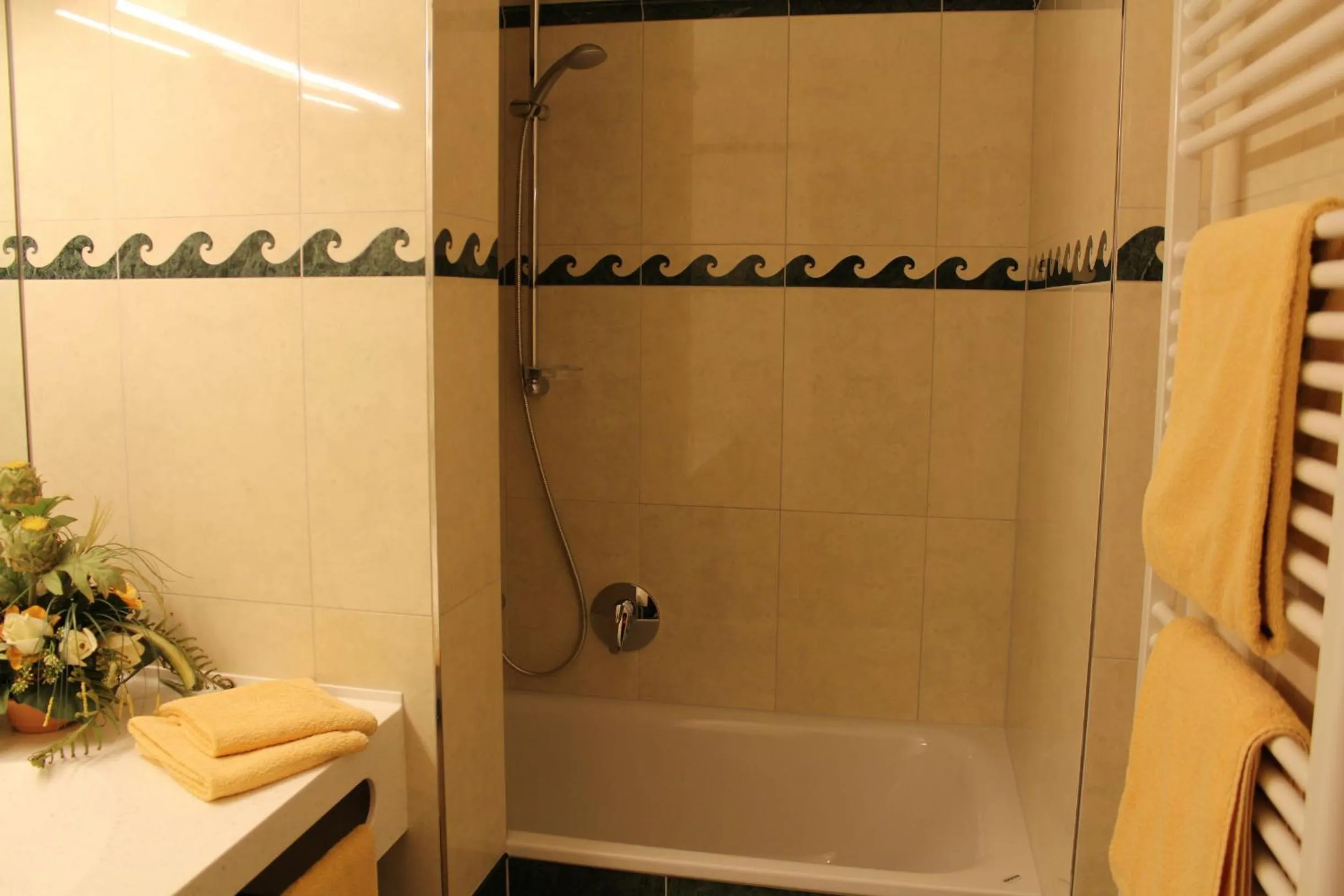 Bathroom in Airporthotel Salzburg - Hotel am Salzburg Airport