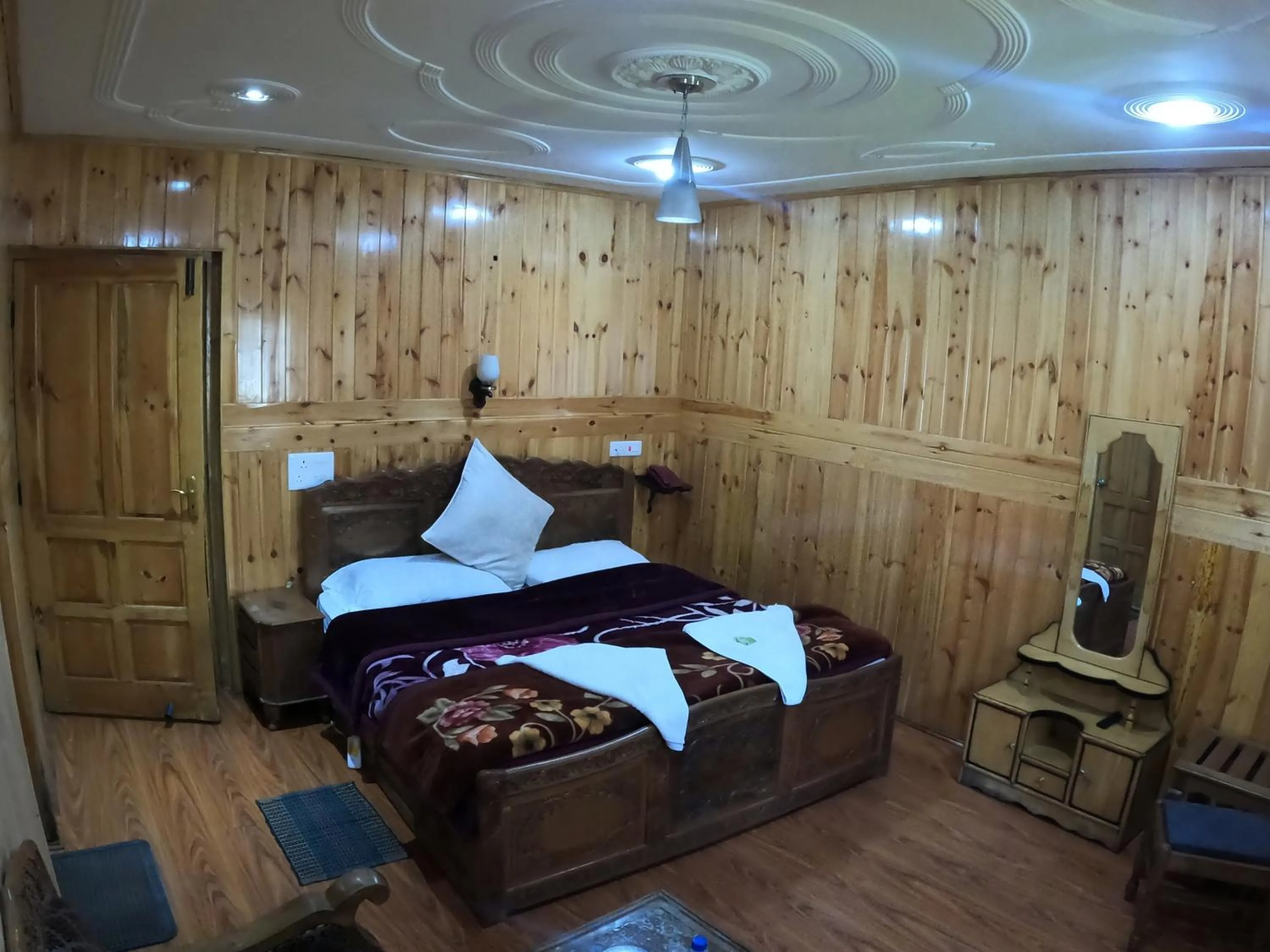 Bed in Hotel Barzman