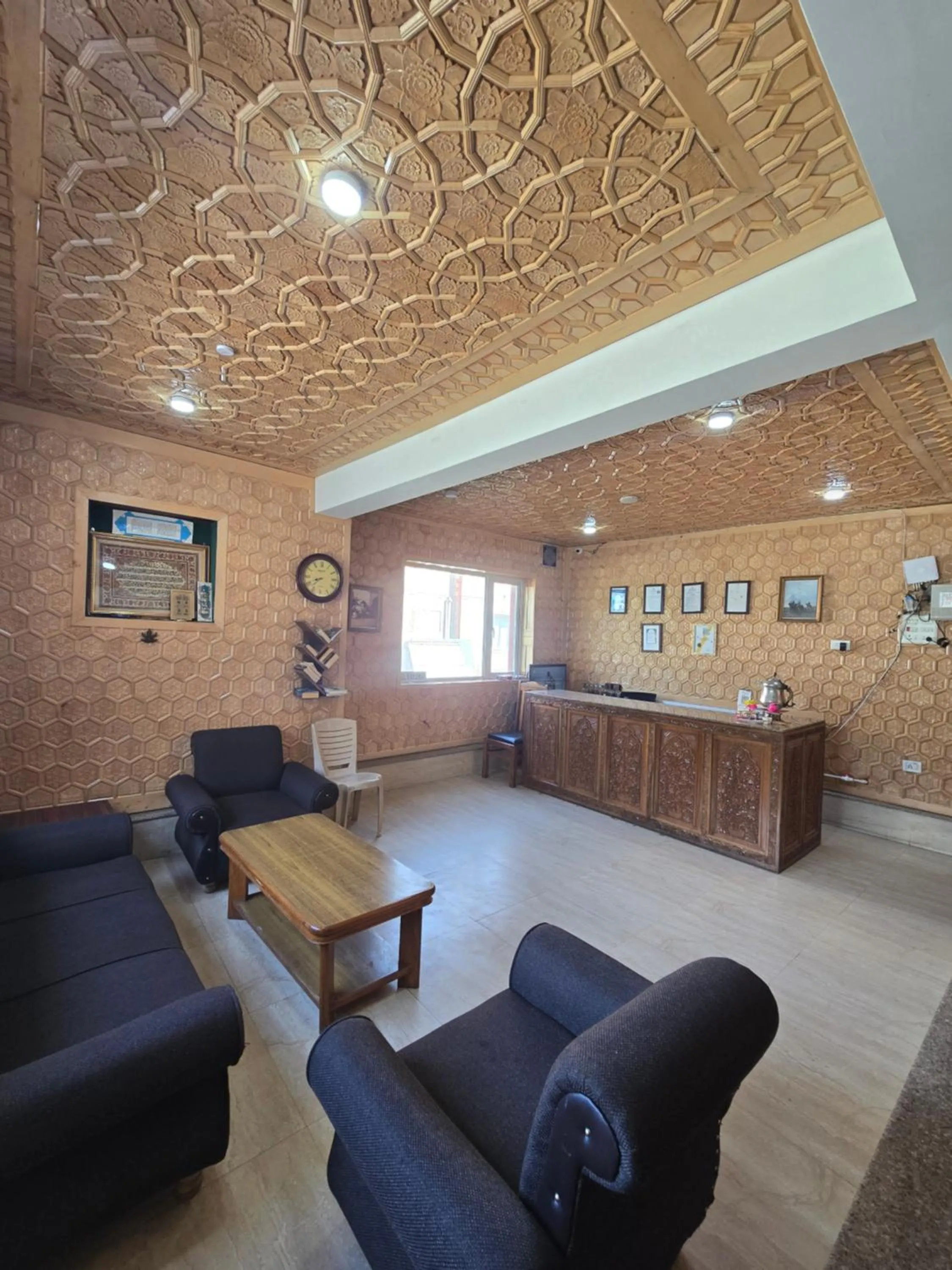 Hotel Barzman