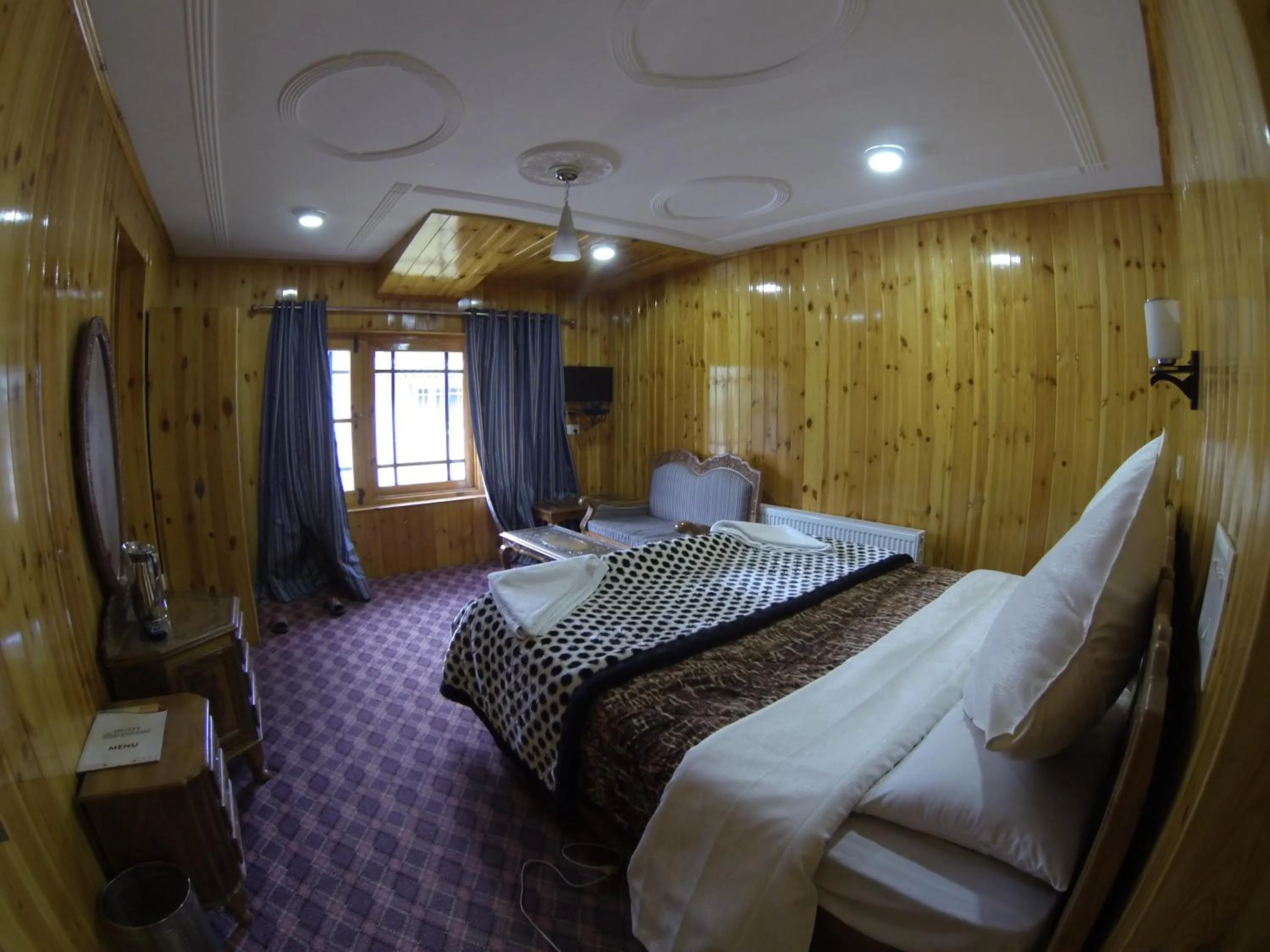 Photo of the whole room, Bed in Hotel Barzman