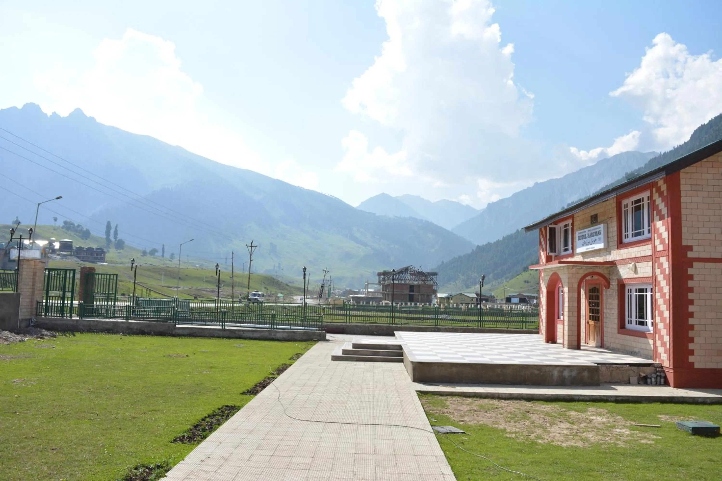 Hotel Barzman